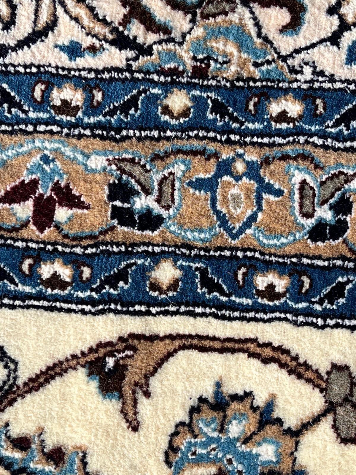 Feiner großer persischer Nain-Woll- und Seidenschal aus Persisch 11,4x16 im Angebot 6