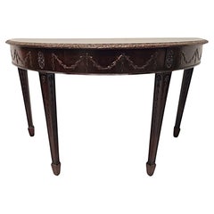 Raffinatissimo tavolo da salotto o da console in stile Demi-Lune di Adam Hall della fine del XIX secolo