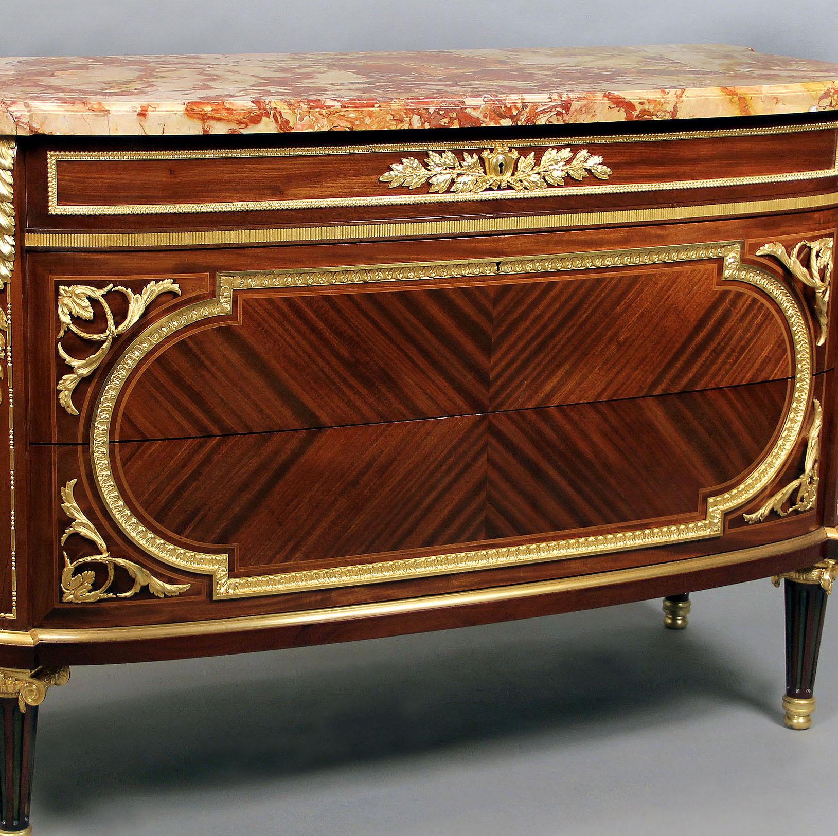 Very Fine Late 19th Century Gilt Bronze Mounted Commode by Paul Sormani In Good Condition For Sale In Long Island City, NY