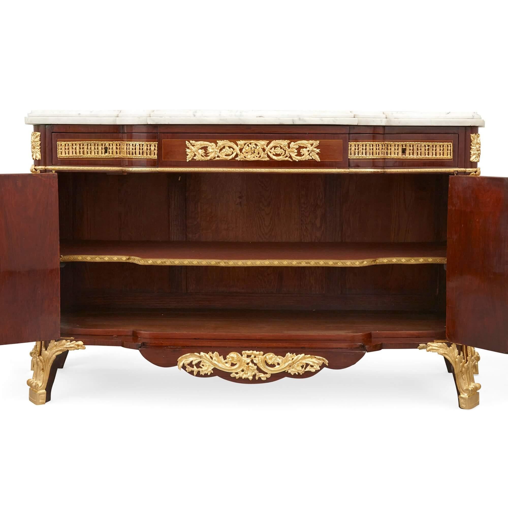 French Very fine Louis XVI style ormolu-mounted marquetry commode For Sale