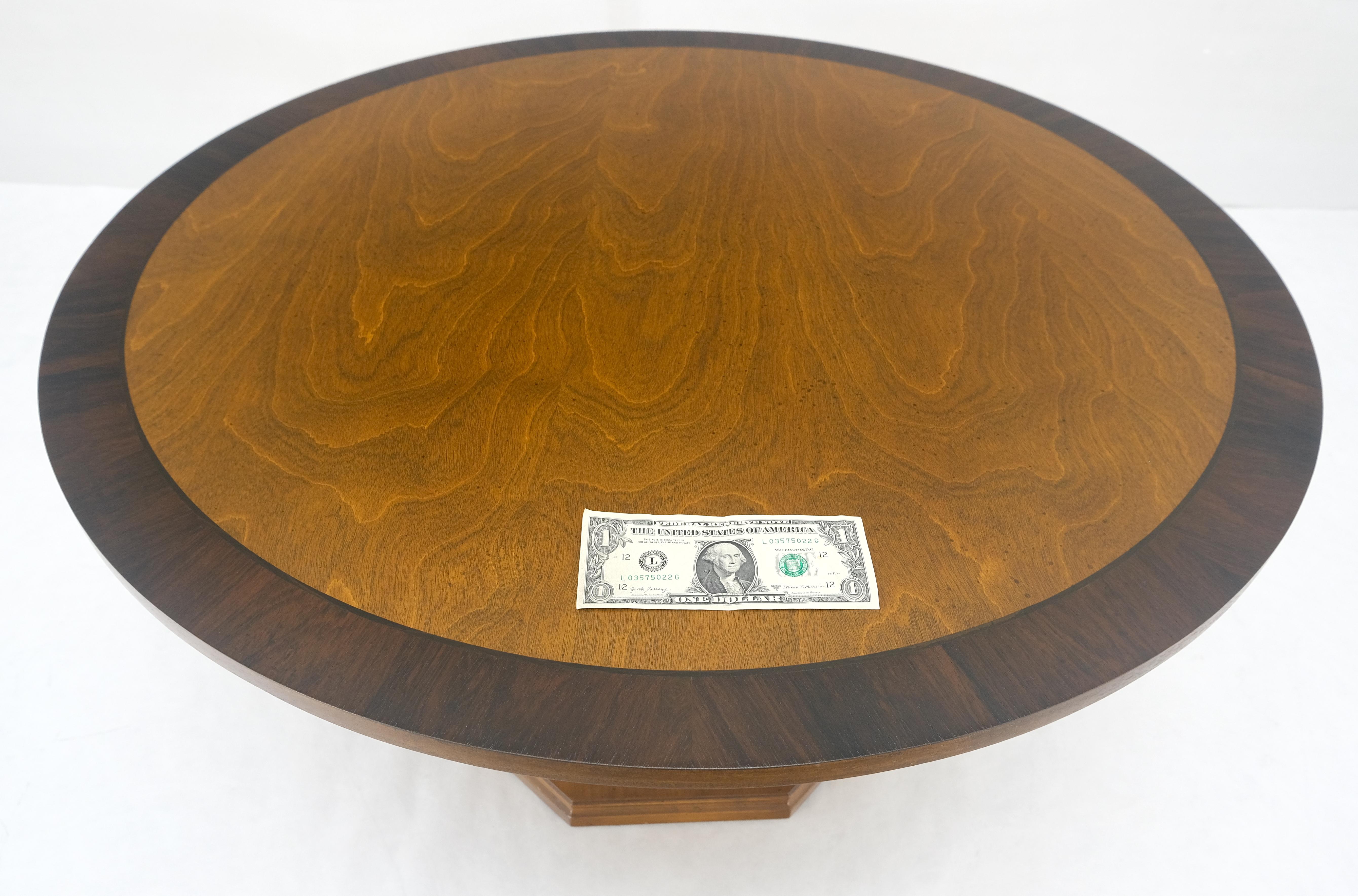Très belle table basse moderne du milieu du siècle 36