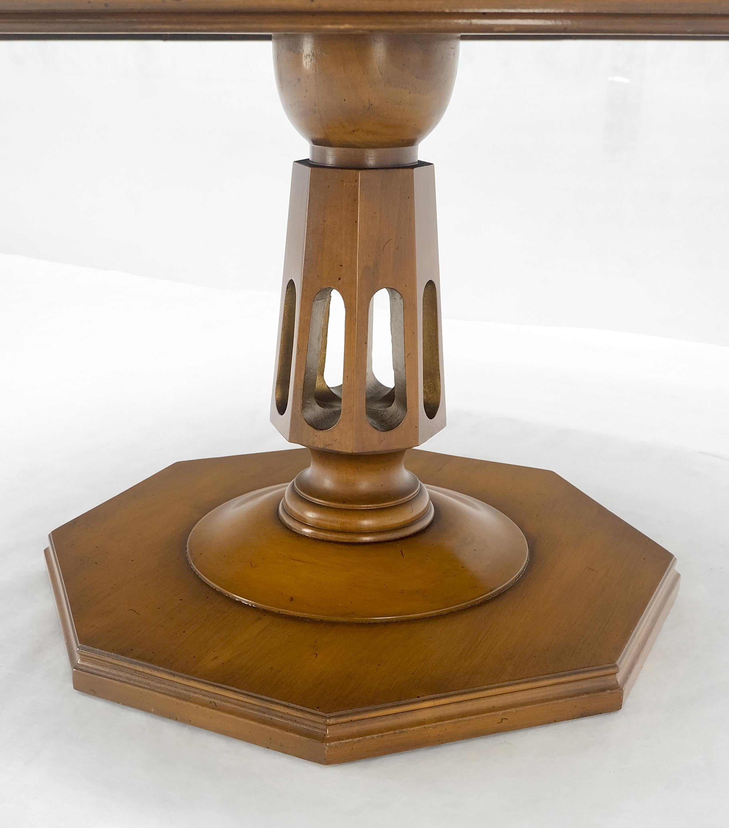 Bois de rose Très belle table basse moderne du milieu du siècle 36