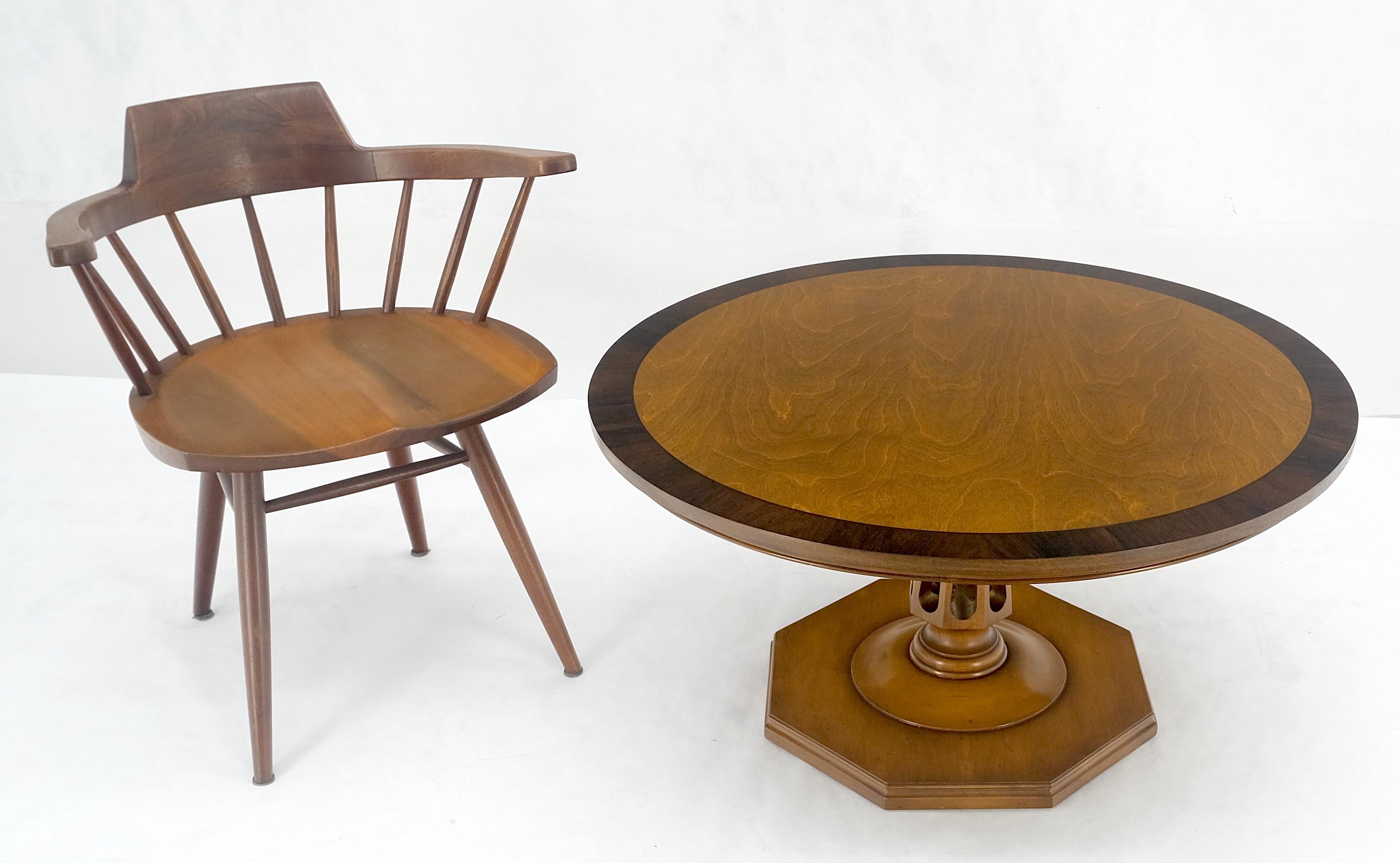 Très belle table basse moderne du milieu du siècle 36