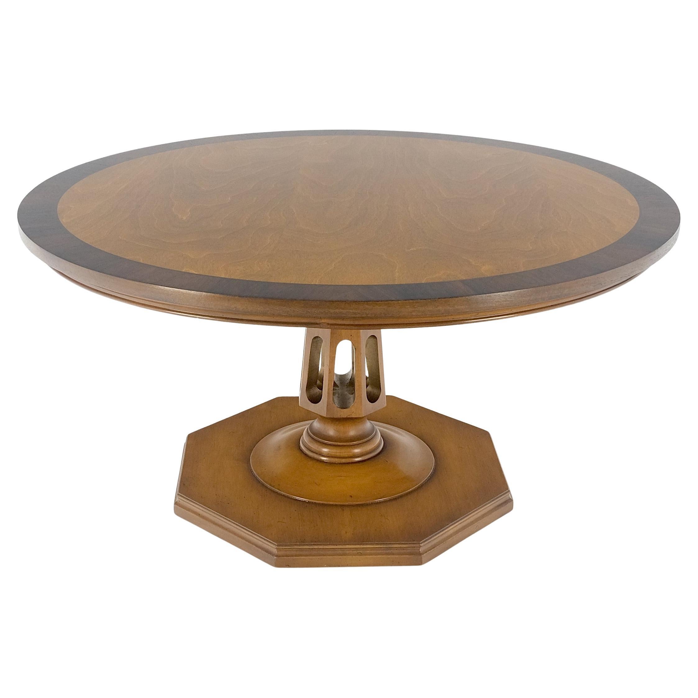 Très belle table basse moderne du milieu du siècle 36" ronde à plateau en palissandre MINT
