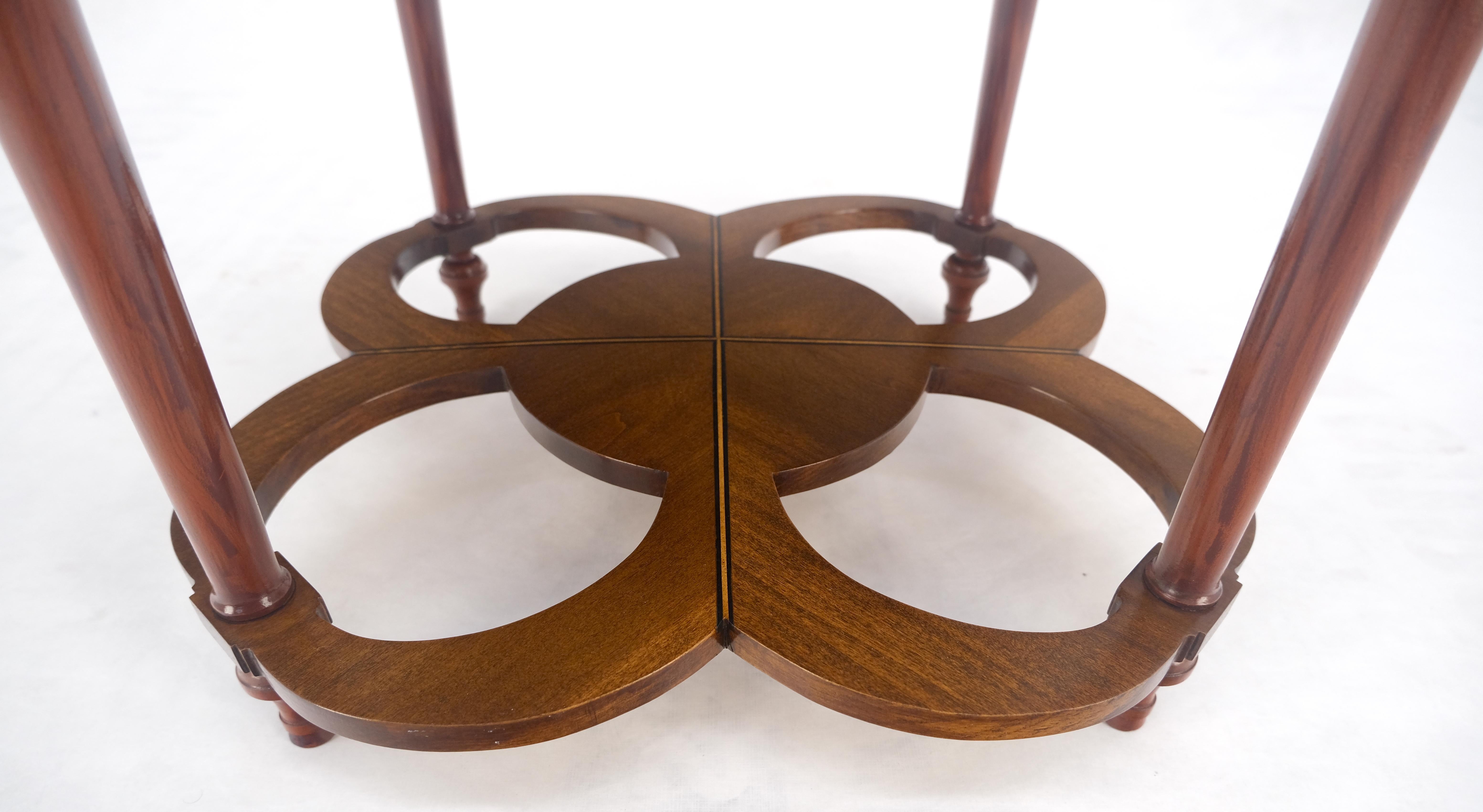 Très belle lampe d'appoint ronde de 24