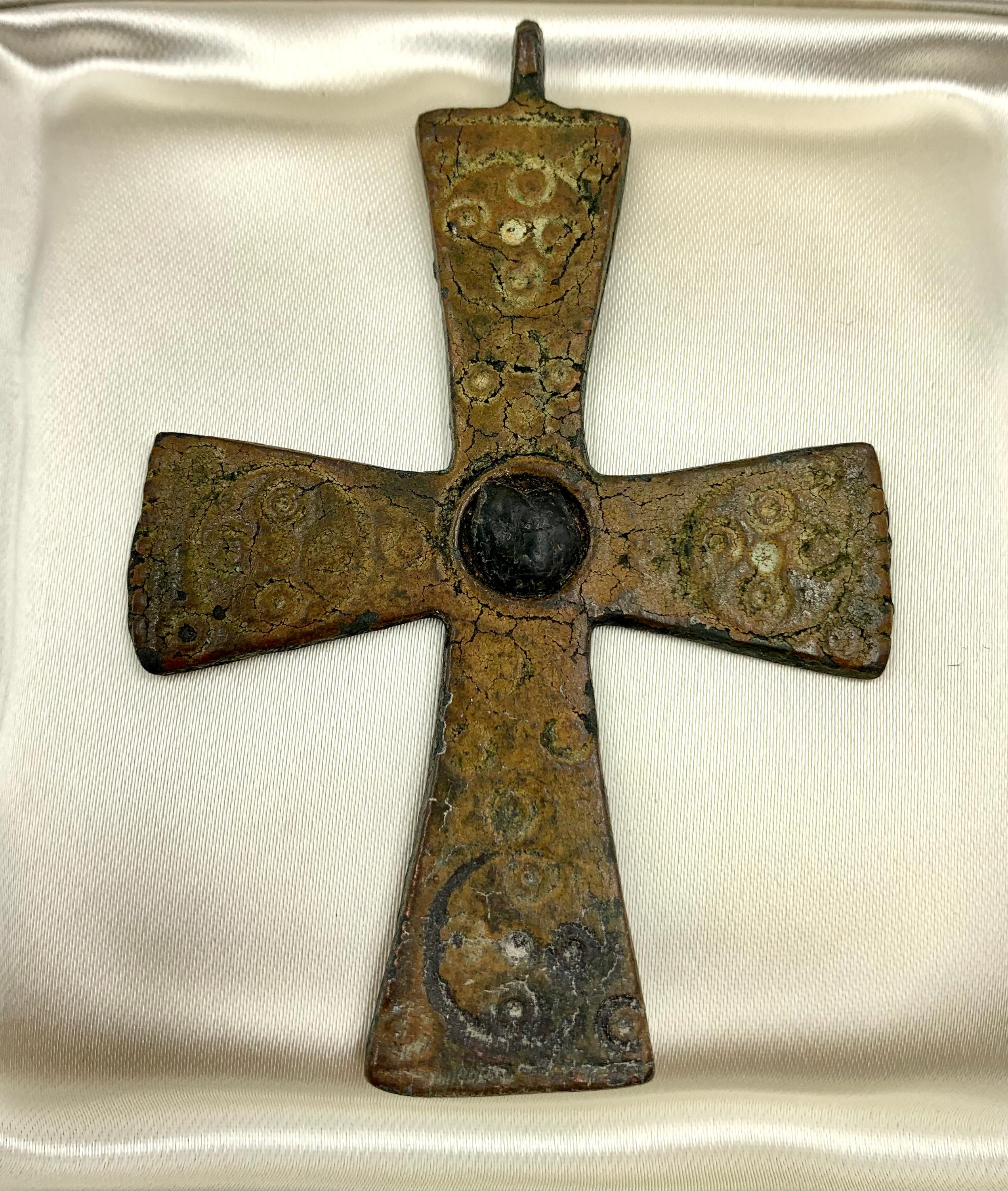 Very Fine Museum Quality Byzantine Bronze and Enamel Cross, 5th-7th Century A.D. 8