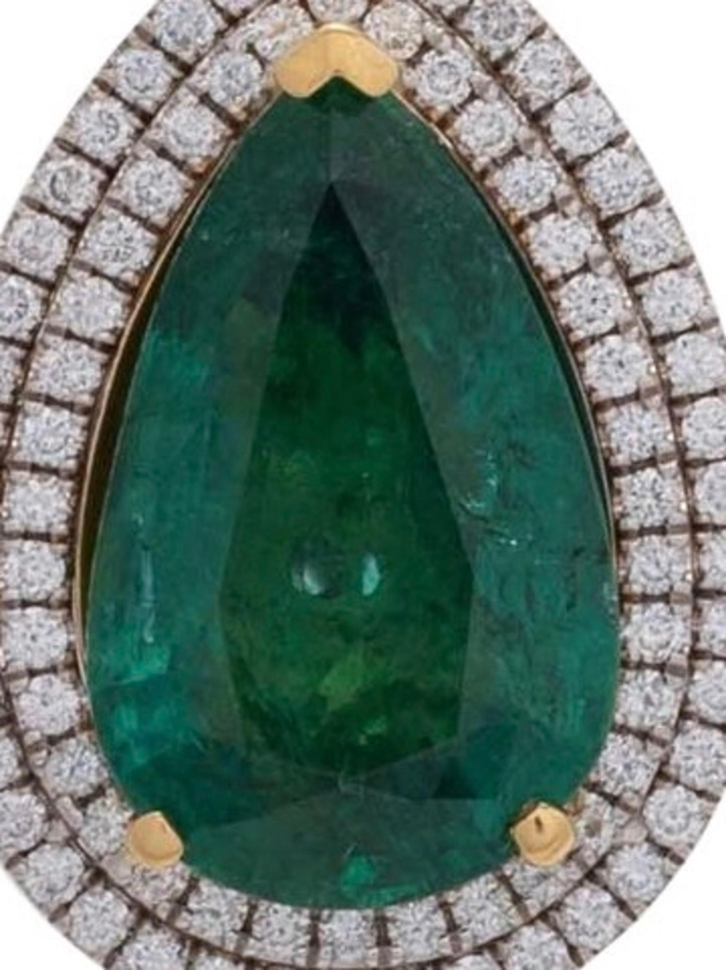 Very Fine Natural Beryl Emerald and Diamond Pendant Necklace In Excellent Condition In Palm Beach, FL