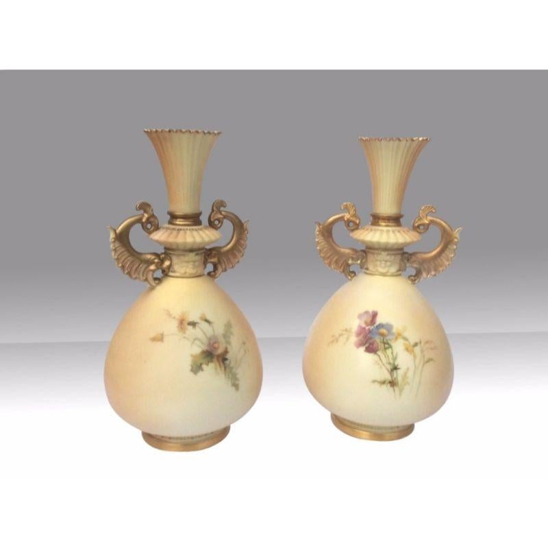 Very fine pair of antique painted and blush ivory Royal Worcester Vases

Dated 1893
Measure: 9ins tall
By Edward Raby

Declaration: This item is antique. The date of manufacture has been declared as 1890.

Dimensions:
Height = 23 cm