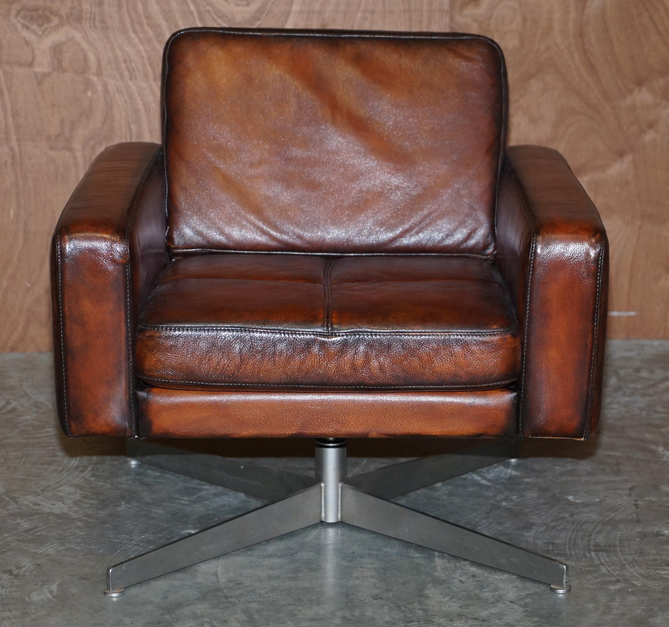 Very Fine Pair of Vintage Hand Dyed Bolia Whisky Brown Leather Swivel Armchairs 9