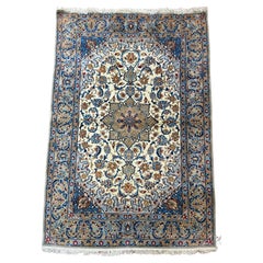 Vintage Very Fine Persian Isfahan Rug 