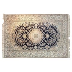 Très beau tapis persan Naeen - 5.2' x 8'