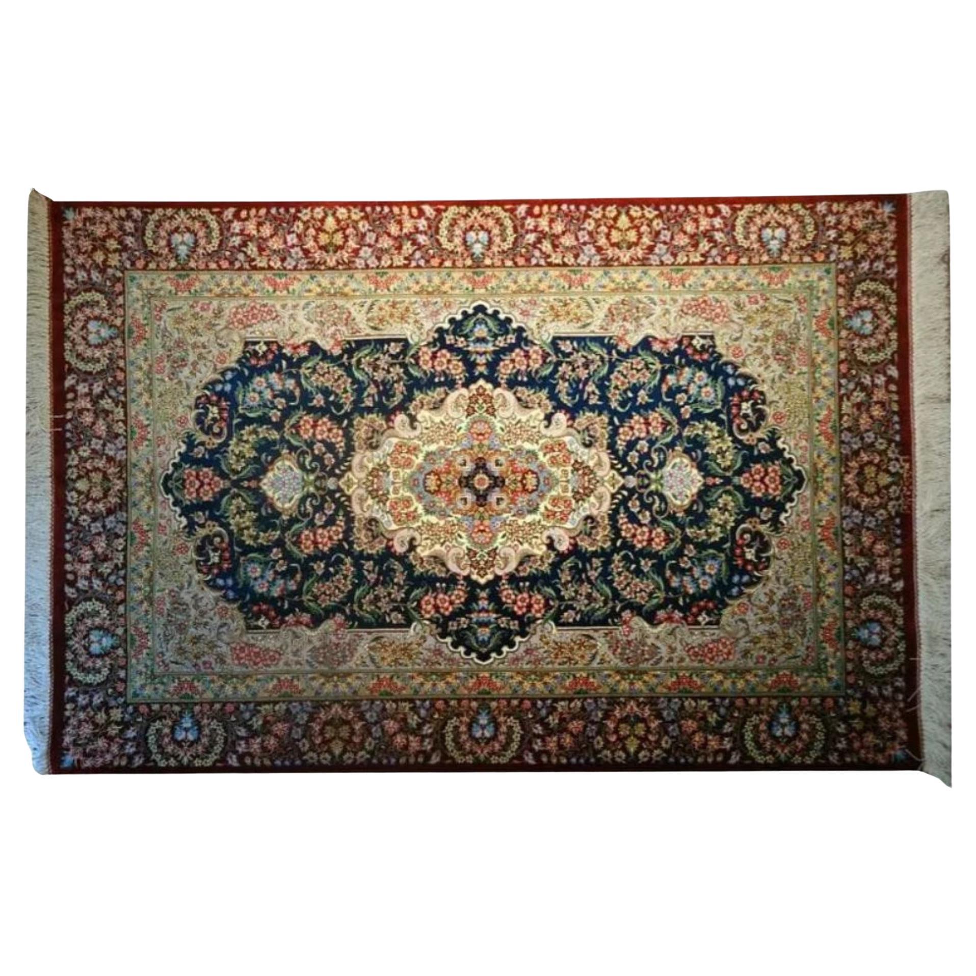 Very fine Persian Silk Ghom - 4.9' x 3.1' For Sale
