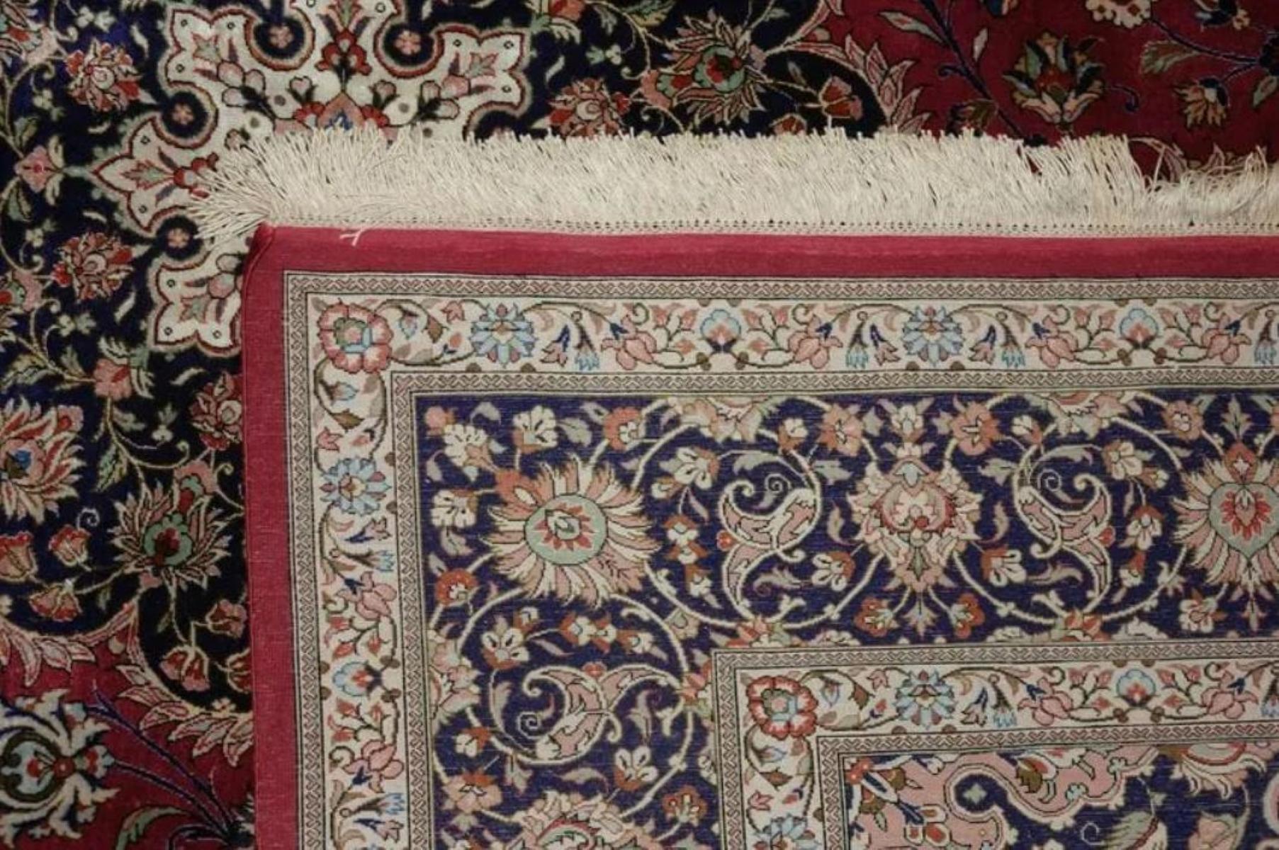 Contemporary Very fine Persian Silk Ghom Rug - 6.6' x 6.6' For Sale