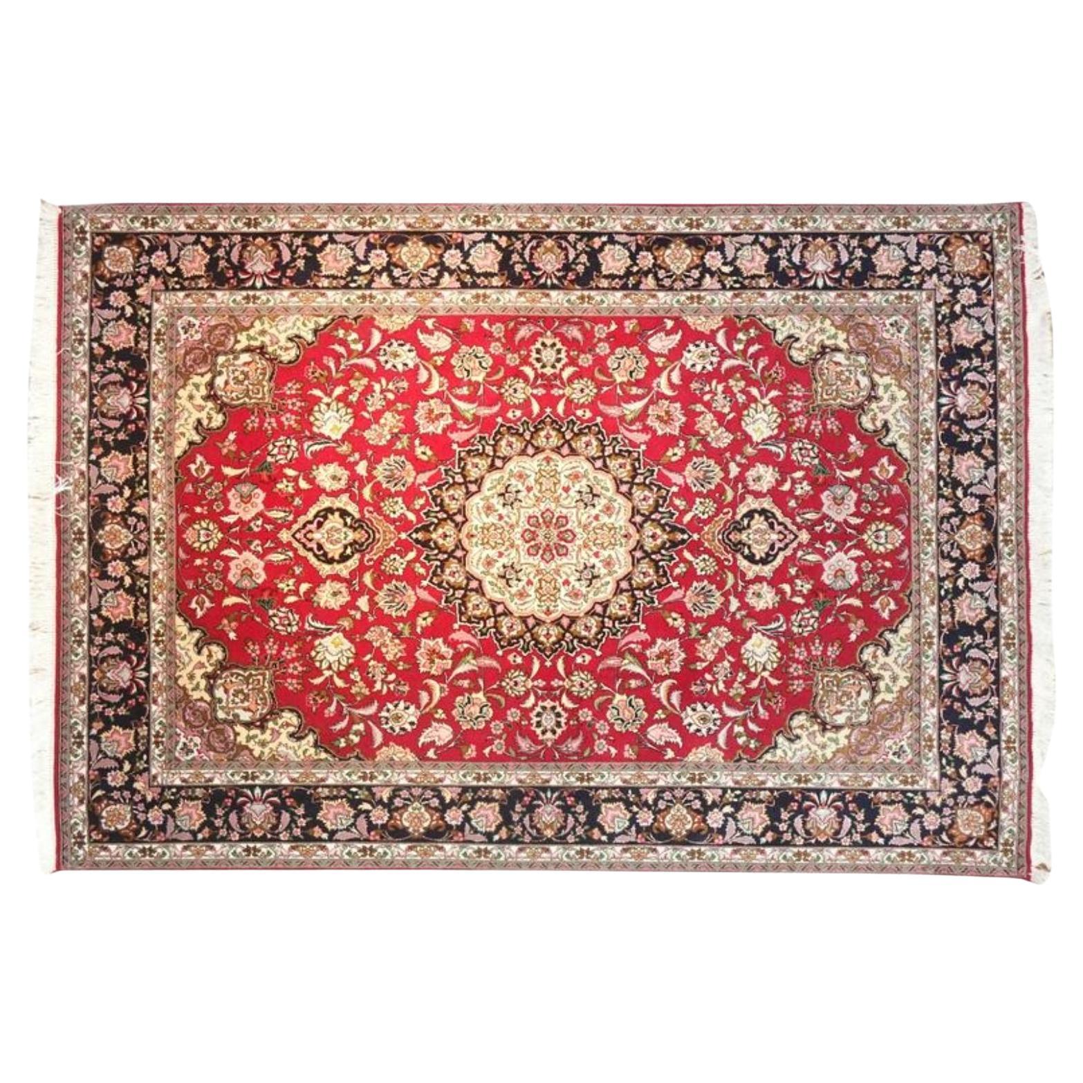 Very fine Persian Tabriz Silk & Wool - 5' 6.1' For Sale