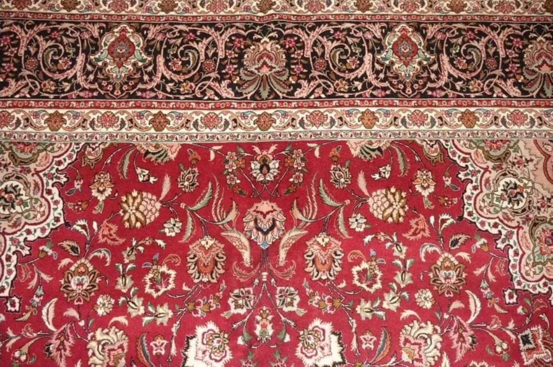 Tissé à la main Très beau tapis persan Tabriz en soie et laine - 10' x 13,3' en vente