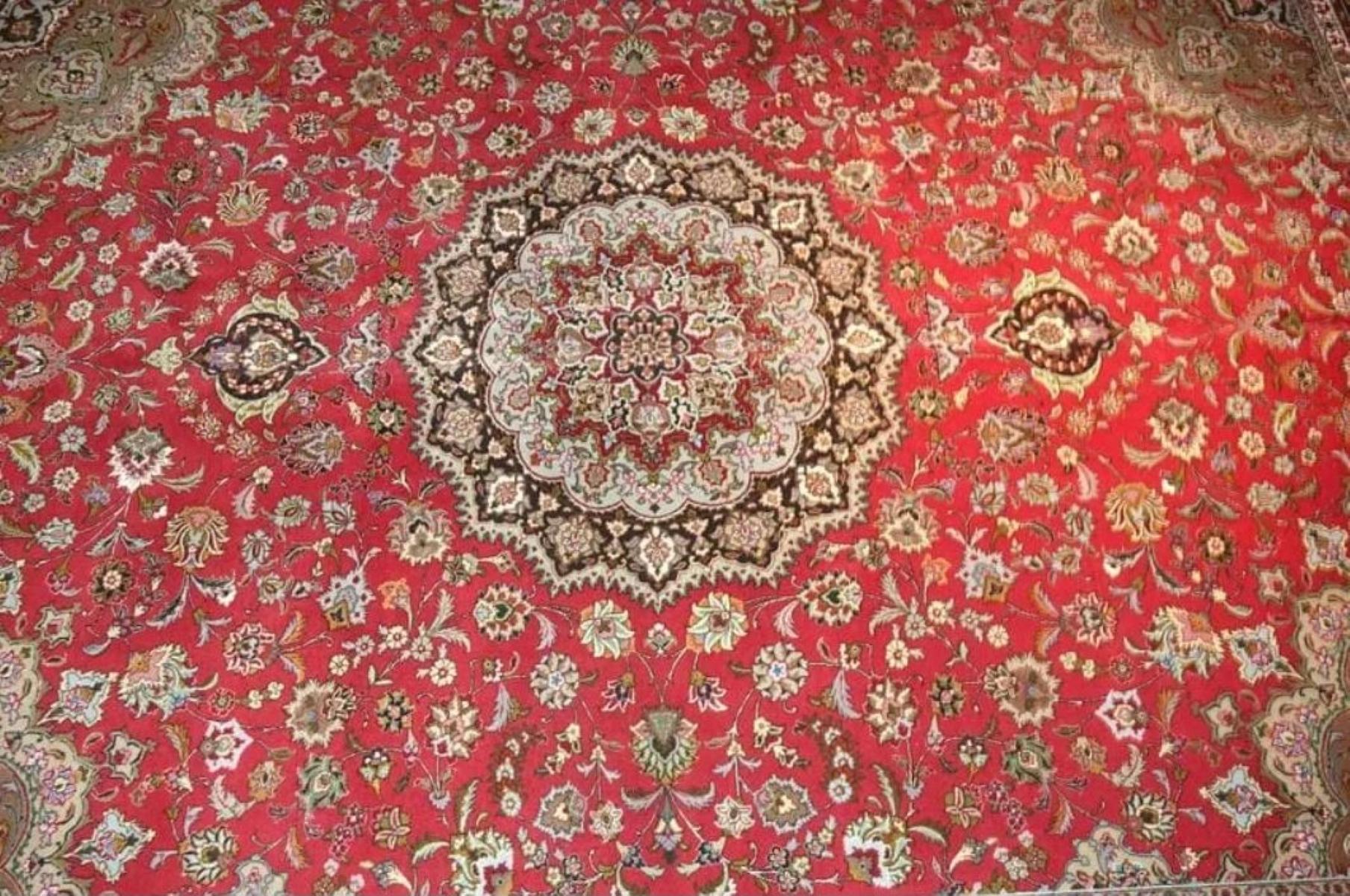 Hand-Woven Very fine Persian Tabriz Silk & Wool Rug - 11.8' x 8.3' For Sale