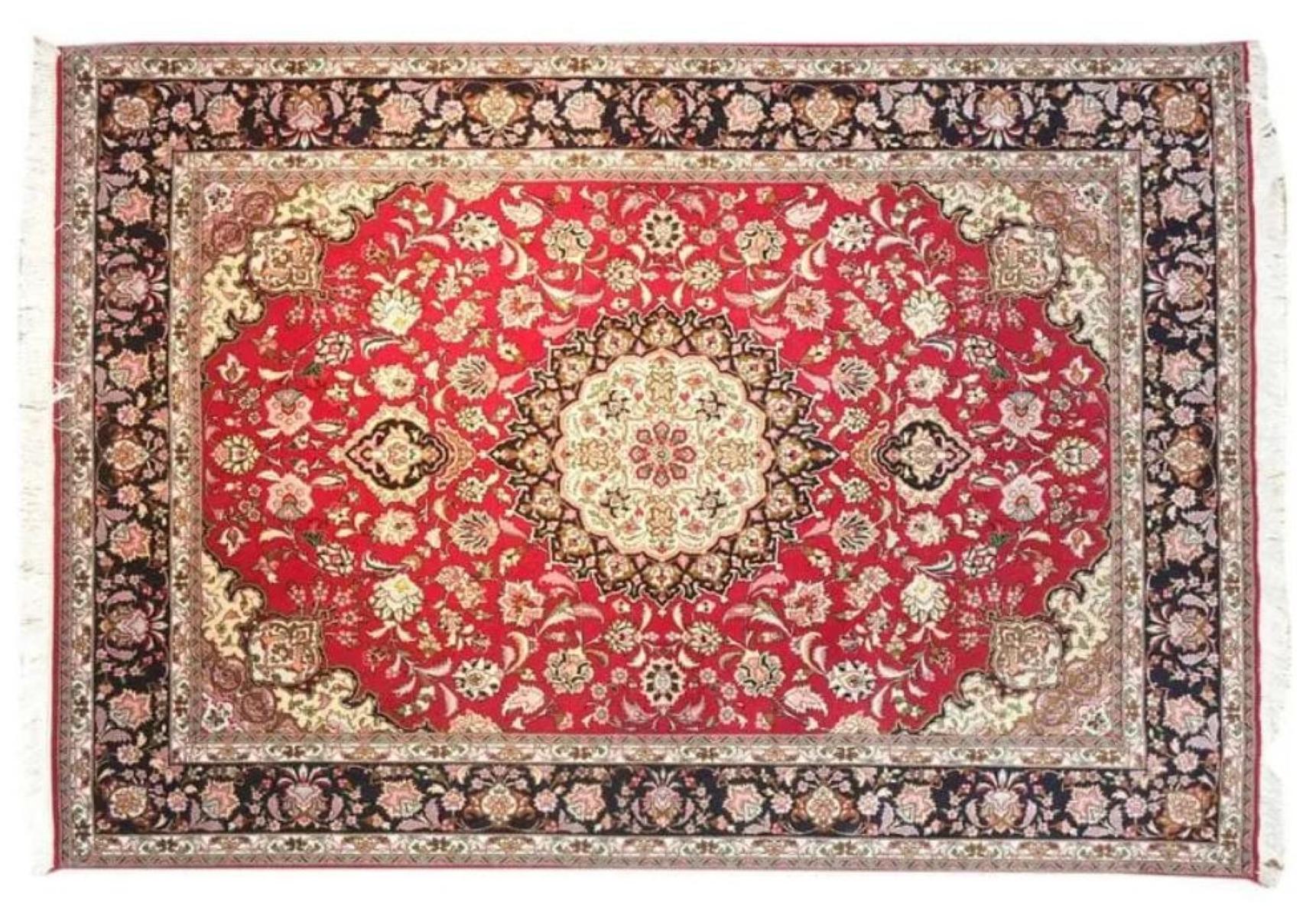Very fine Persian Tabriz Silk & Wool Rug - 5' x 6.1' For Sale
