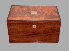 Briefkasten aus englischem Mahagoni von sehr guter Qualität, hergestellt und beschriftet von F. Waller