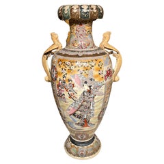 Vintage Very Fine quality Monumental meiji period Japanese Satsuma Vase 
