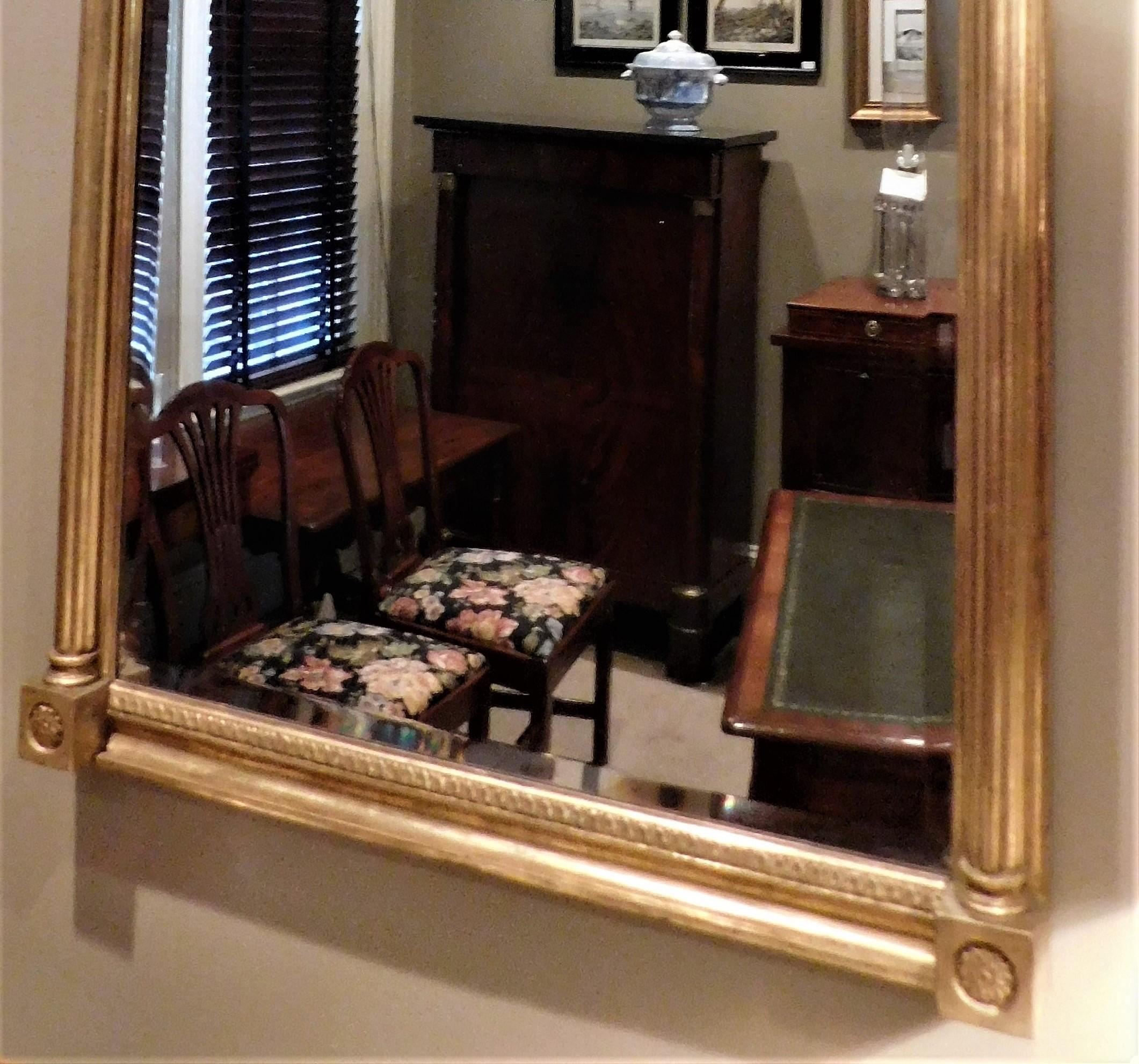 Very Fine Regency Mirror With Eglomise Panel, Circa:1800 For Sale 3