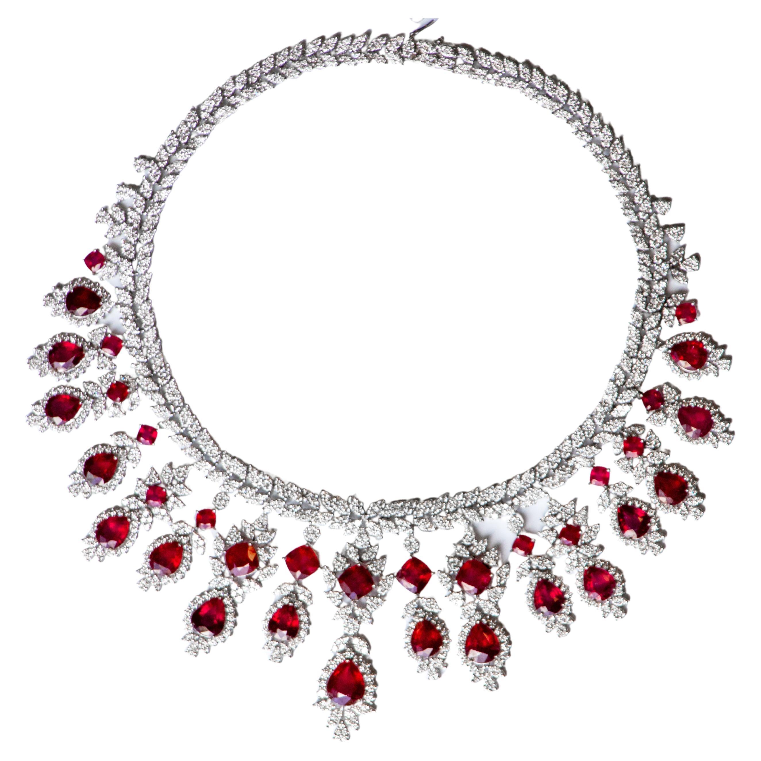 Very Fine Ruby Necklace Set With Diamonds 115 Carats Total 18K Gold For Sale