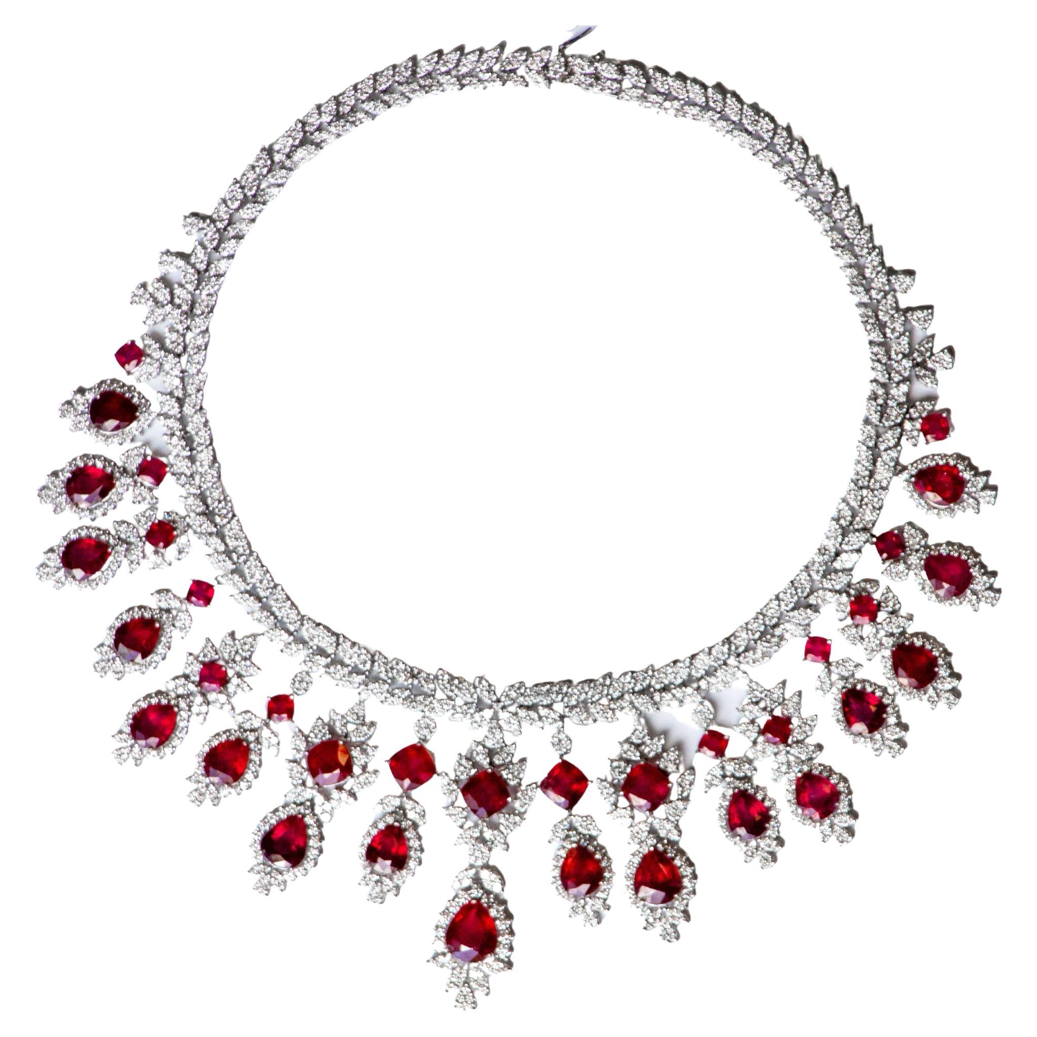 Very Fine Ruby Necklace Set With Diamonds 115 Carats Total 18K Gold