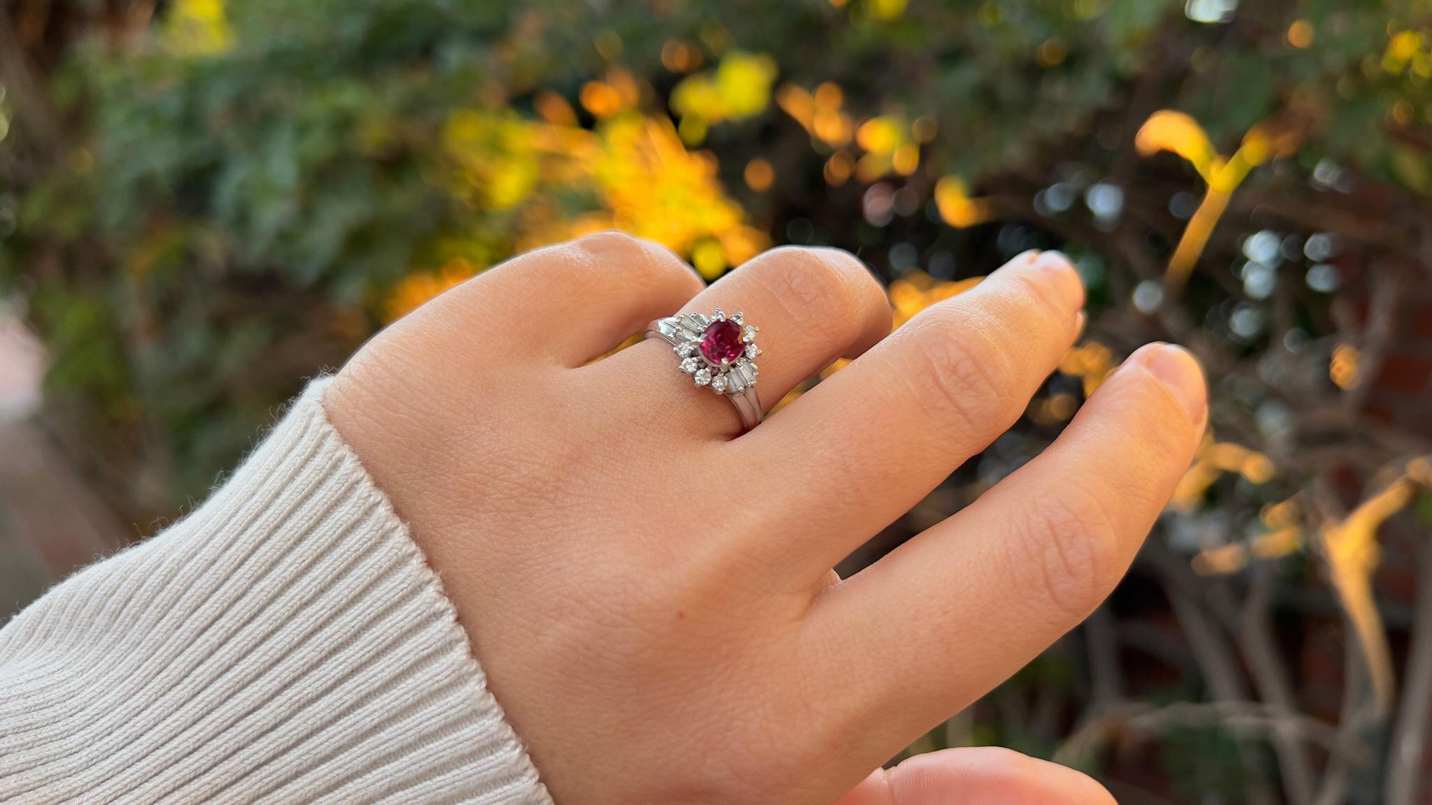 Very Fine Ruby Ring With Diamonds 1.25 Carats Platinum In Excellent Condition For Sale In Carlsbad, CA
