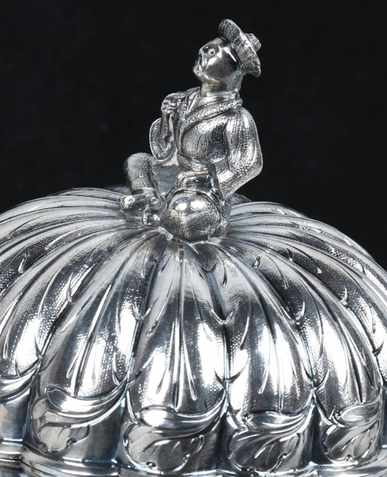 19th Century Very Fine R&W Wilson Silver Coffee Pot with Finial For Sale