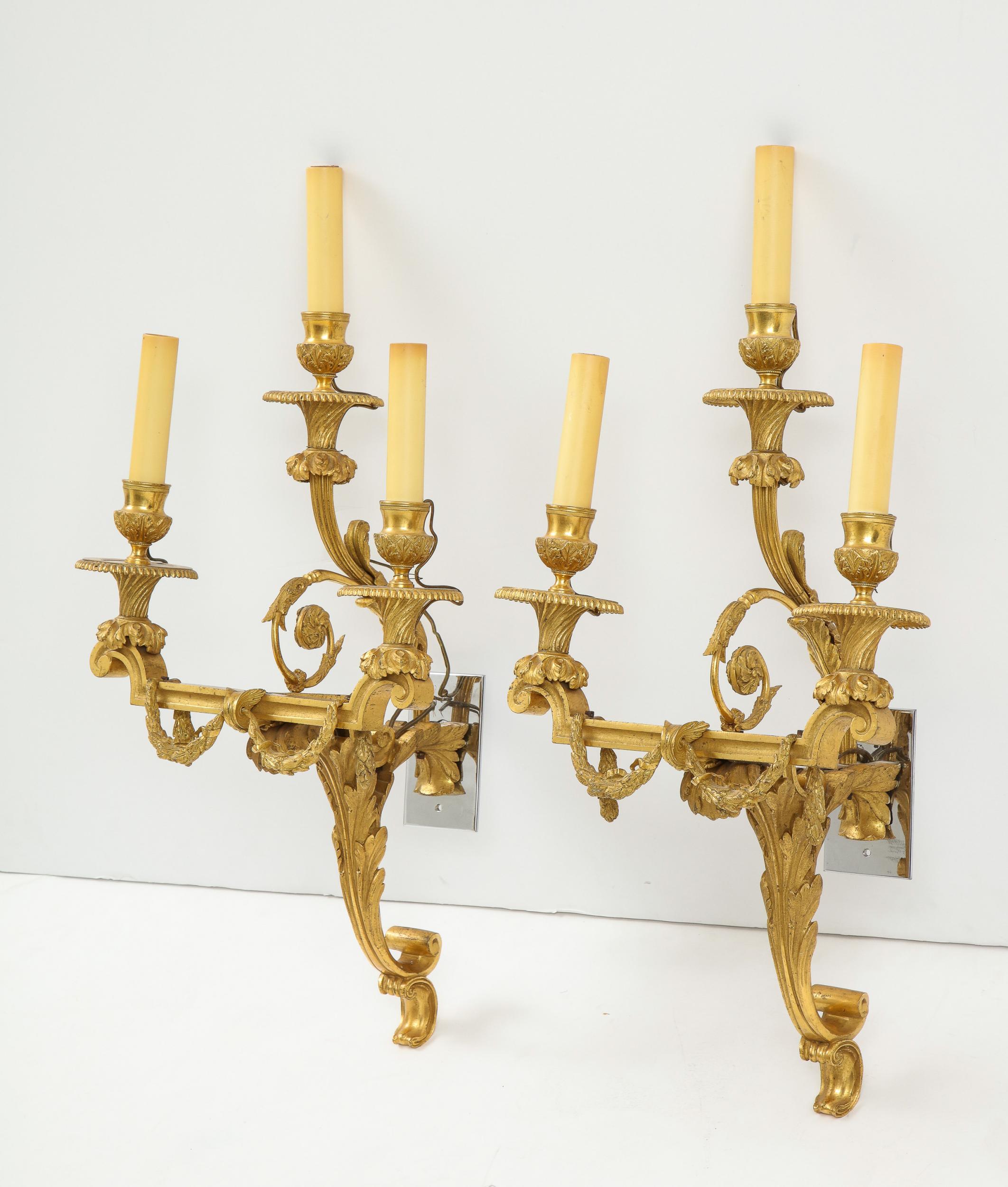 Very Fine Set of Four Gilt Bronze Louis XVI Sconces 4