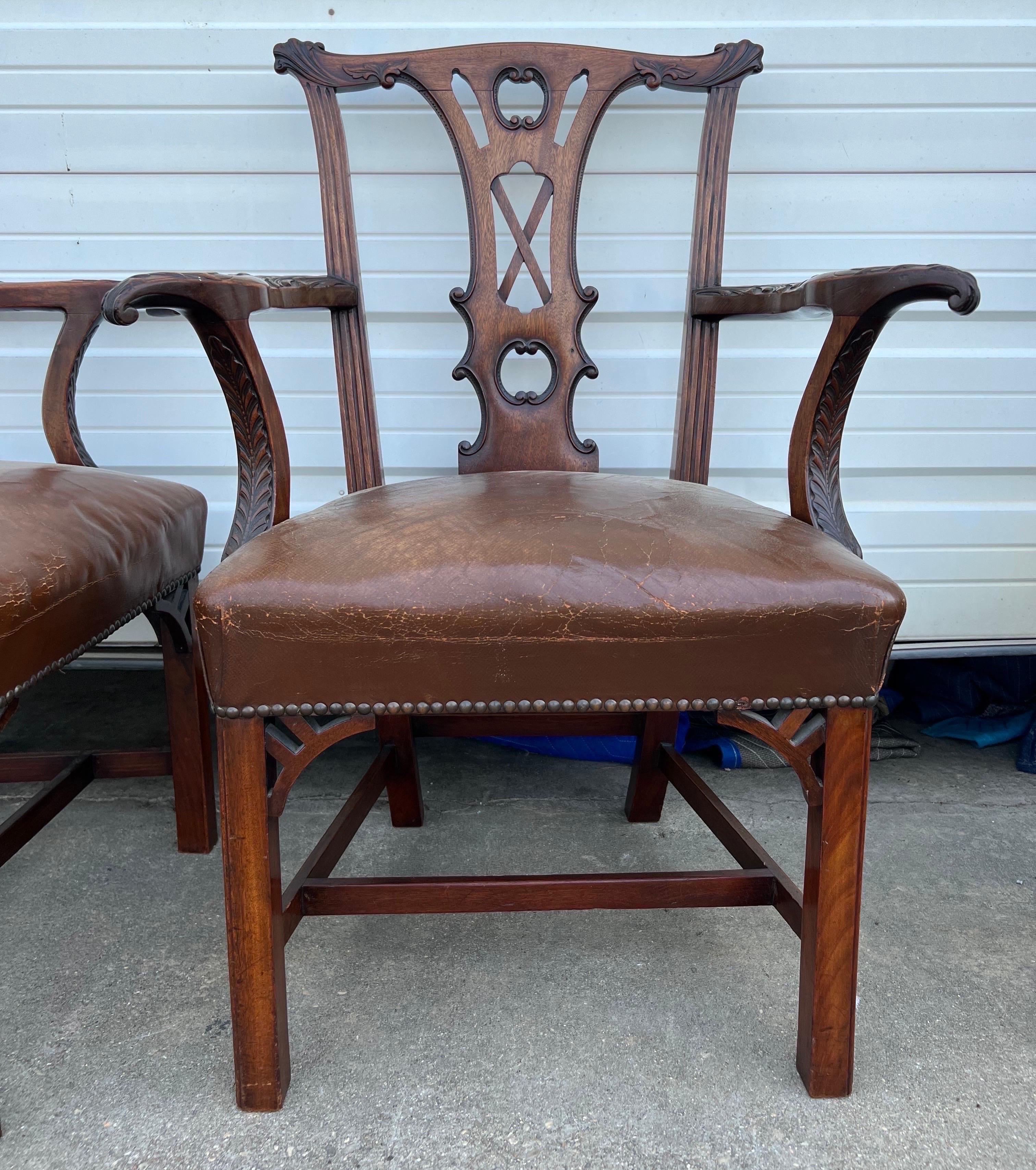 Very Fine Set of Ten 18th Century Irish Chippendale Mahogany Dining Chairs  For Sale 8