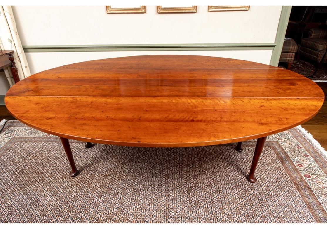Very Fine Solid Mahogany Drop Leaf Oval Harvest Table 1