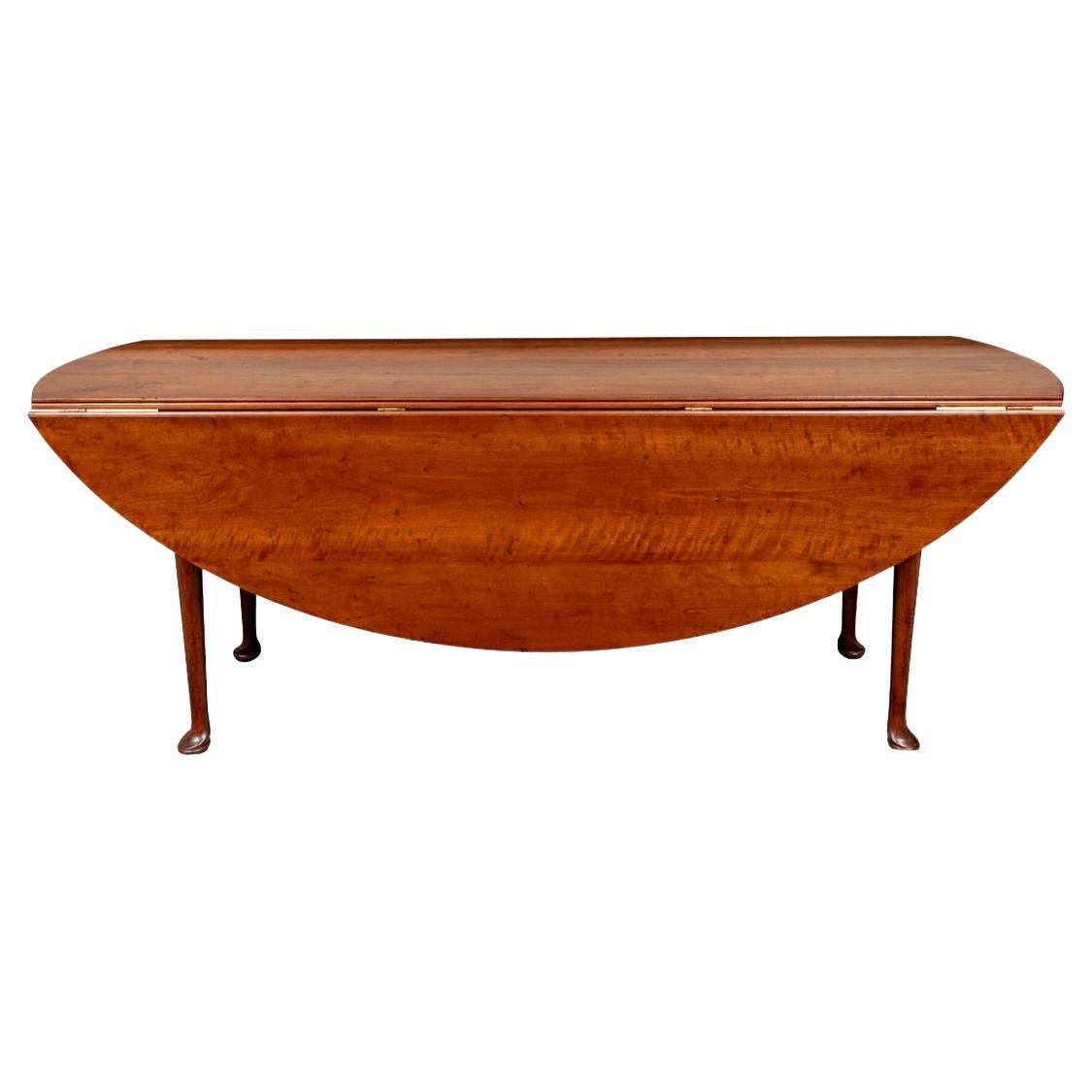 Very Fine Solid Mahogany Drop Leaf Oval Harvest Table