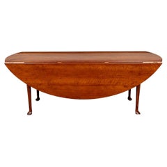 Very Fine Solid Mahogany Drop Leaf Oval Harvest Table