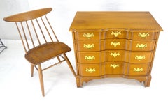 Very Fine Solid Tiger Maple Block Front Bracket Feet Bachelor Dresser Chest