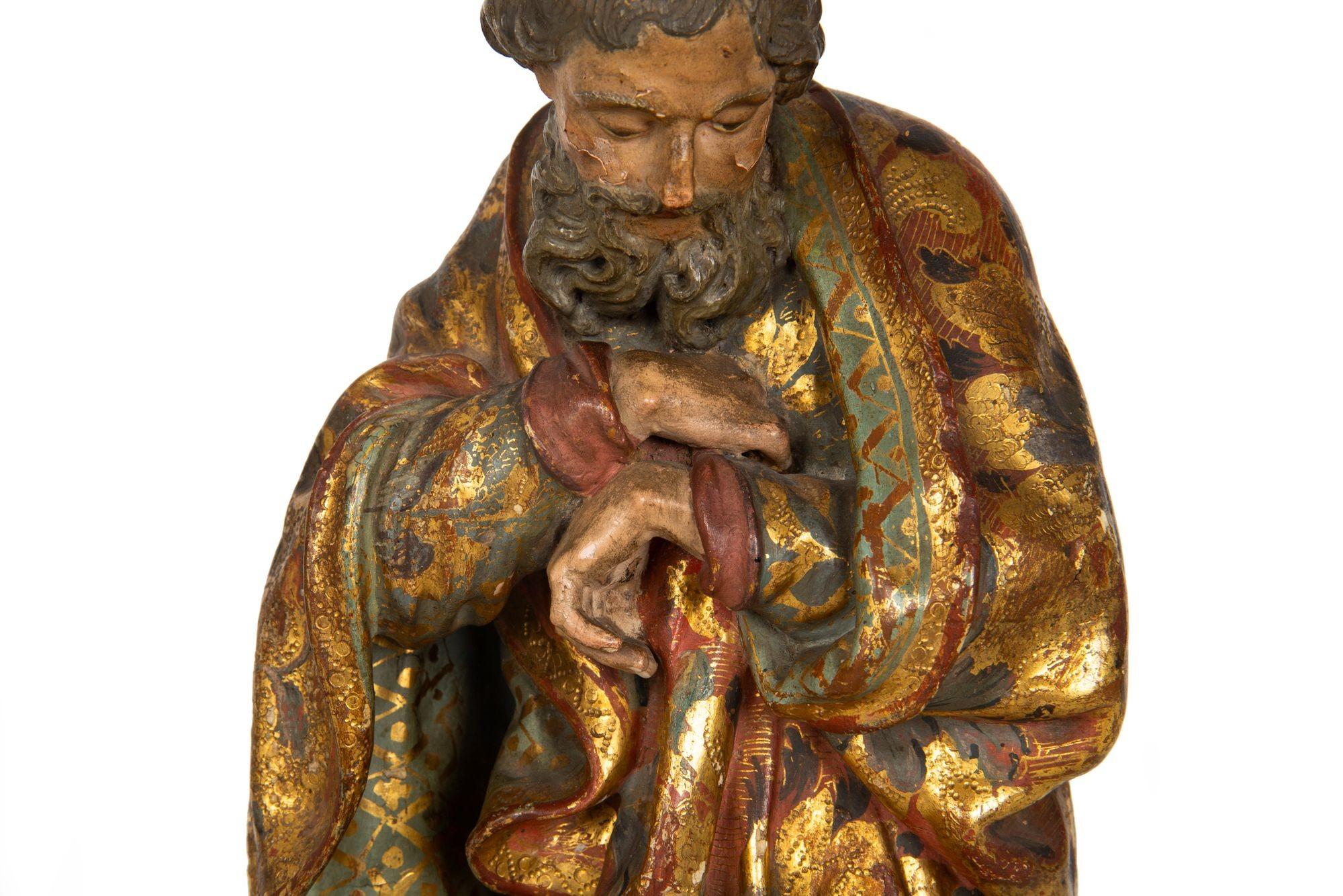 Very Fine Spanish Carved Polychromed Saint Santos Statue c. 1720-50 For Sale 11