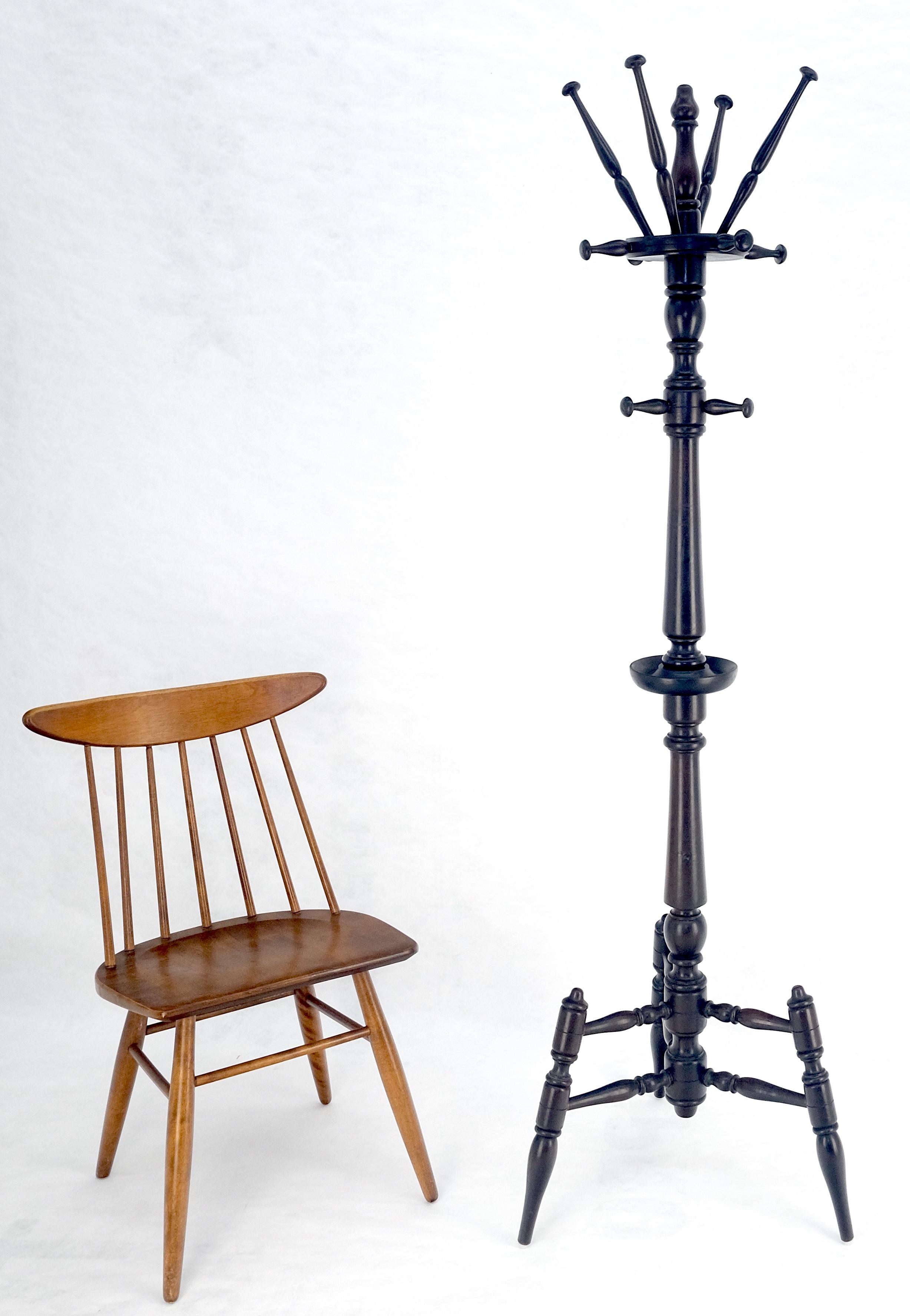 Very Fine Turned Mahogany Wood Center Floor Coat Rack Victorian MINT For Sale 5