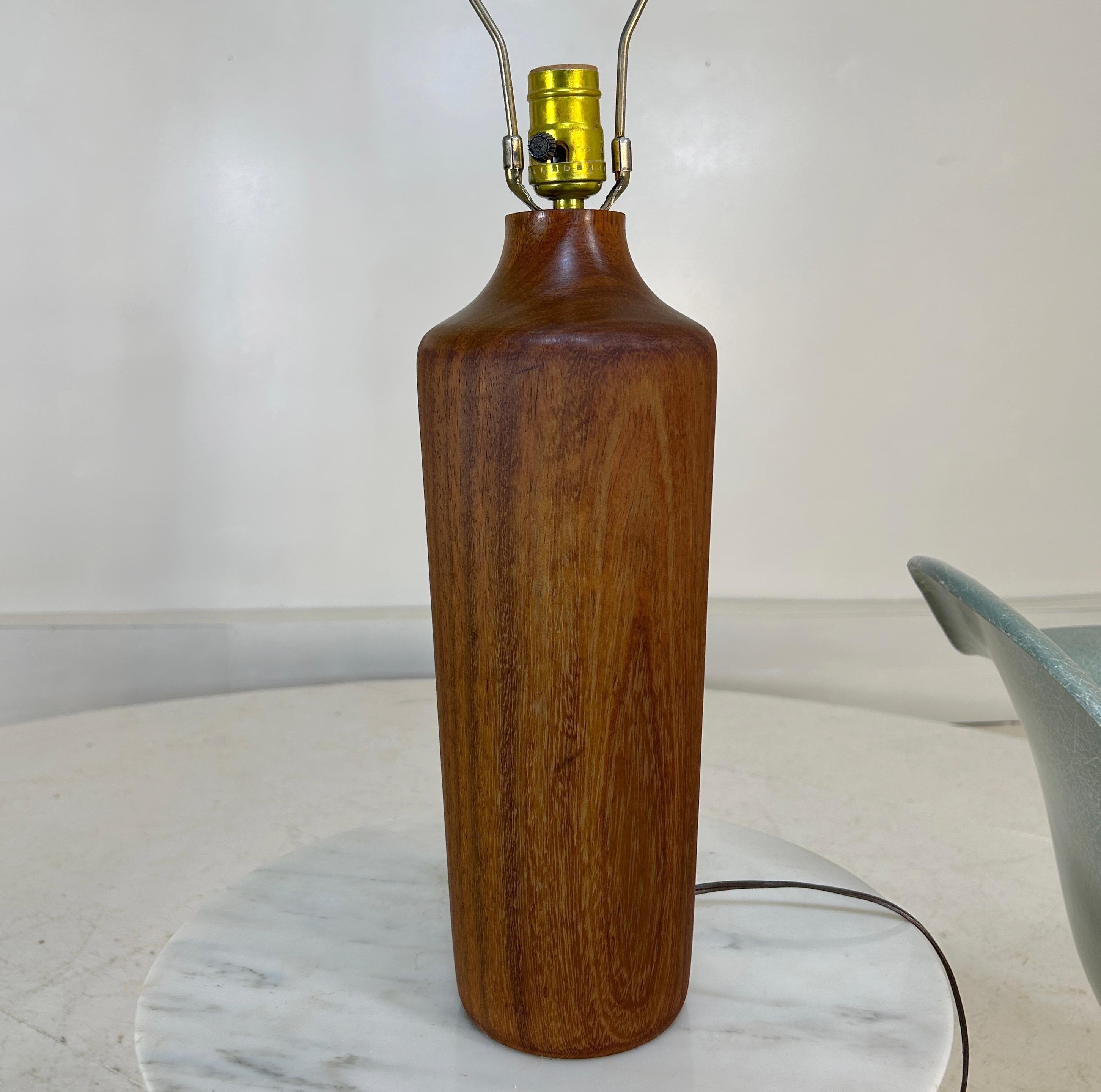 rude lamp
