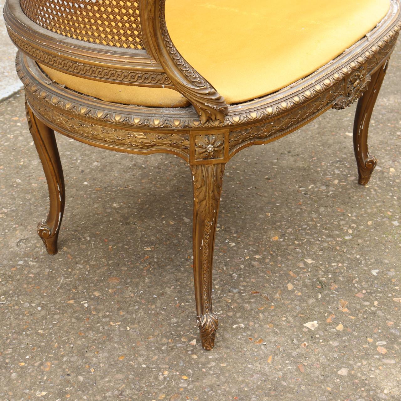 Very Finely Carved and Gilded Wood Napoleon III Marquise en Corbeille 3