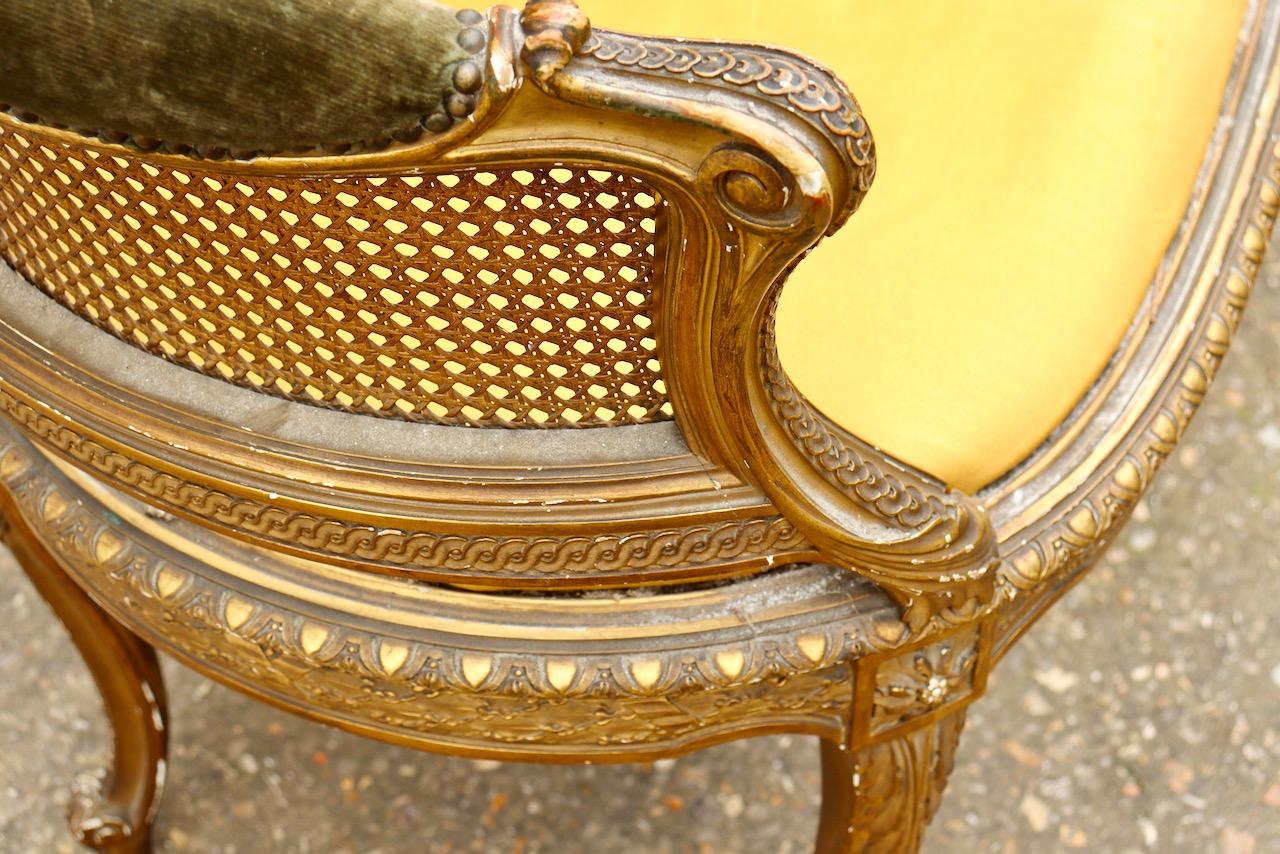 Very Finely Carved and Gilded Wood Napoleon III Marquise en Corbeille 7