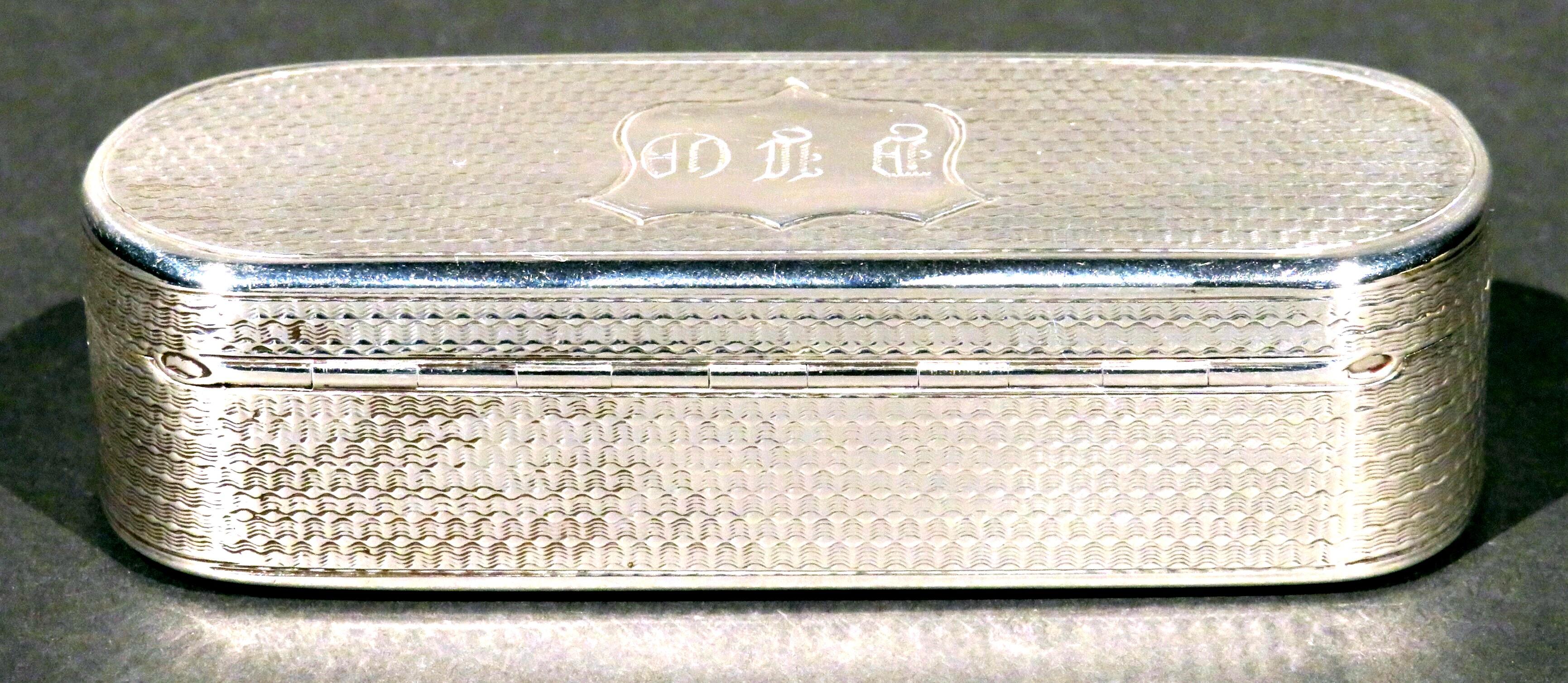Sehr gute Schnupftabakdose aus Sterlingsilber des 19. Jahrhunderts, gestempelt Birmingham 1839 (Vergoldet) im Angebot