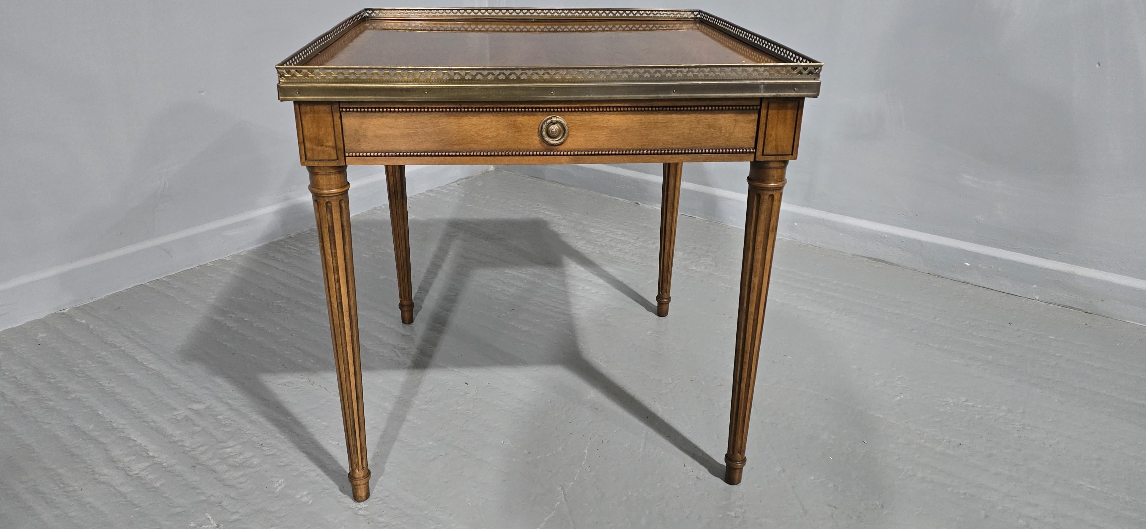 Regency Very Good Mahogany Ooccasional Lamp Table For Sale