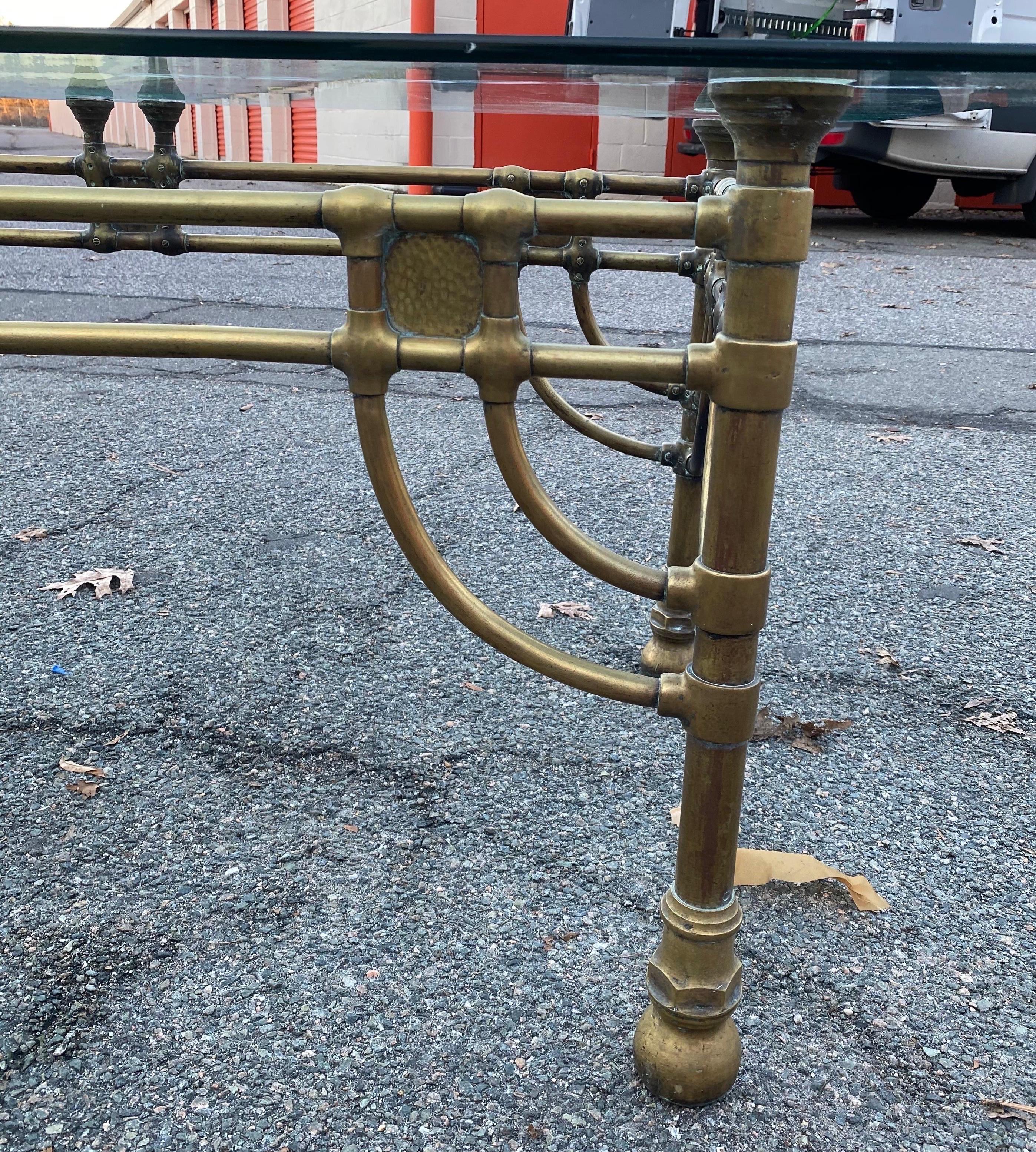 Very Good Quality Midcentury Brass and Glass Table In Good Condition For Sale In Charleston, SC
