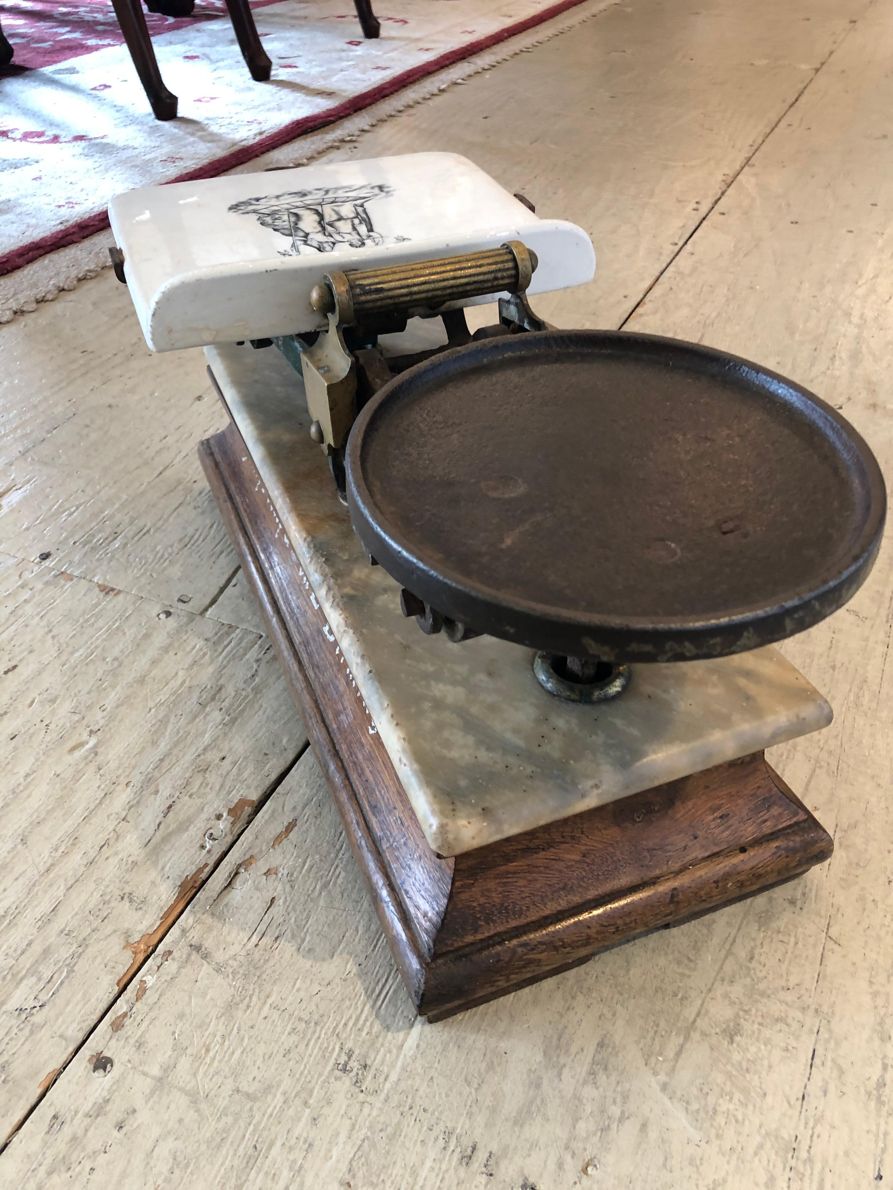 Very Handsome Antique English Grocery Scale 1