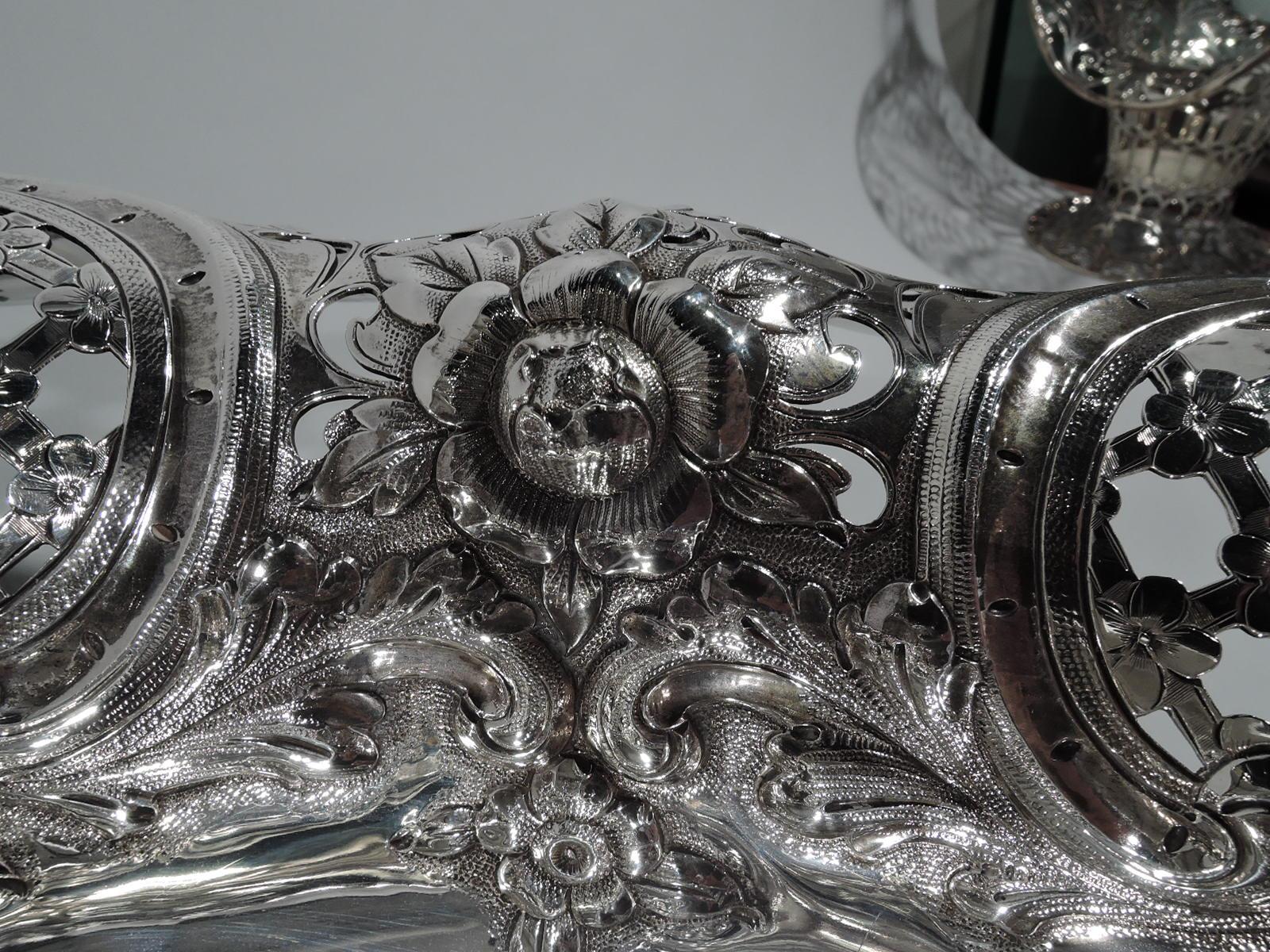 19th Century Very Heavy and Wonderfully Sumptuous Sterling Silver Centerpiece Bowl by Tiffany