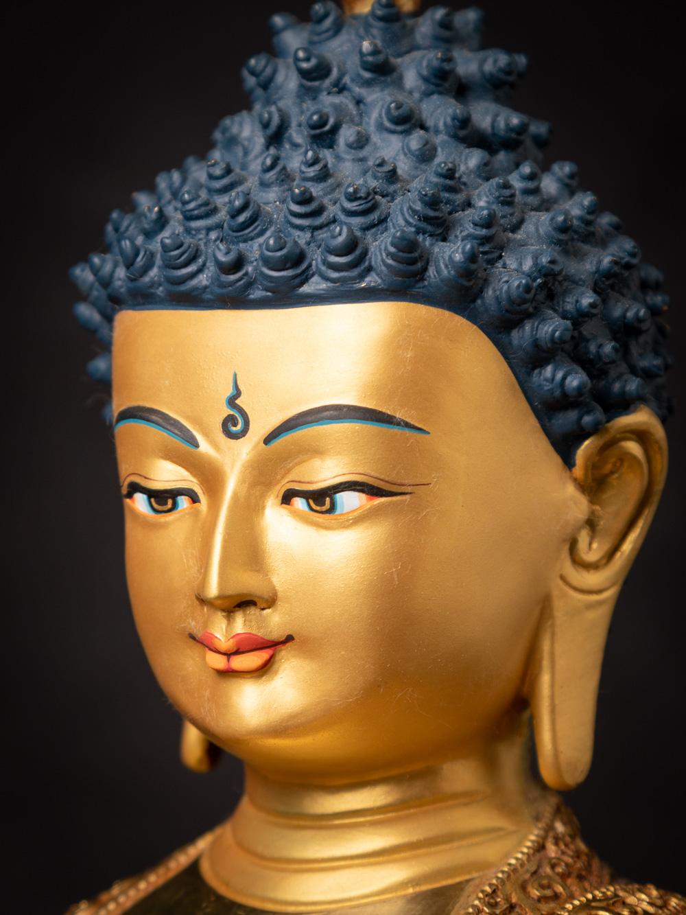 Buddha-Statue in Bhumisparsha Mudra aus Nepal in sehr hoher Qualität mit Goldumrandung im Angebot 9