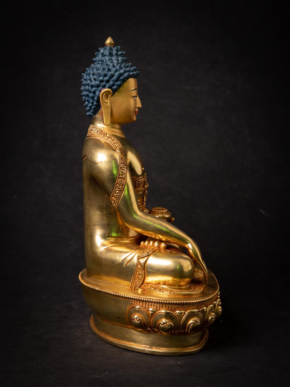 Contemporary Very high quality Nepali Gold-Face Buddha statue in Bhumisparsha Mudra