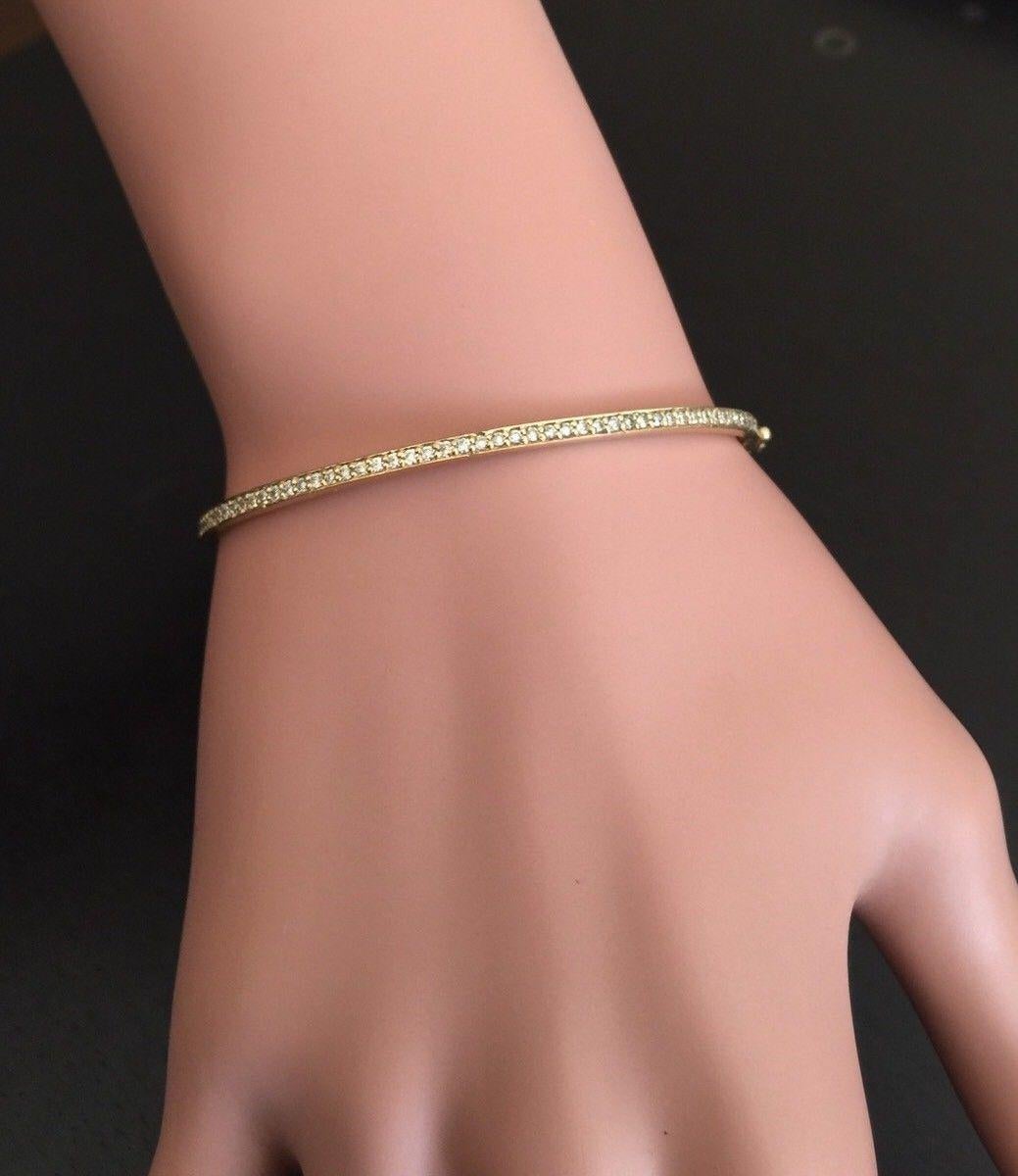 Very Impressive 0.75 Carat Natural Diamond 14K Solid Yellow Gold Bangle Bracelet In New Condition For Sale In Los Angeles, CA