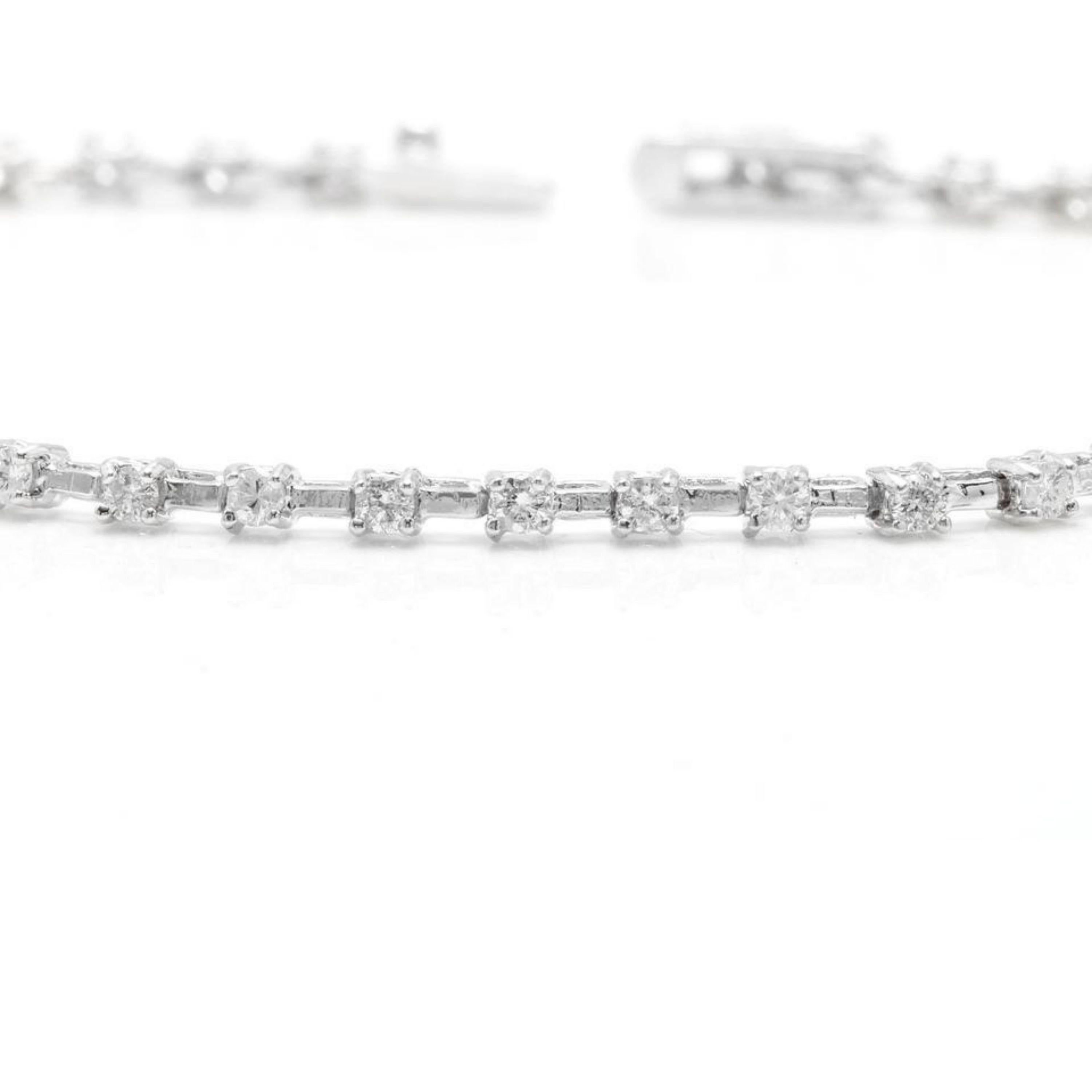 Very Impressive 1.40 Carats Natural Diamond 14K Solid White Gold Bracelet

STAMPED: 14K

Total Natural Round Diamonds Weight: Approx. 1.40 Carats (color H / Clarity SI1-SI2)

Bracelet Length is: 7.25 inches

Width: 2.4mm

Bracelet total weight: