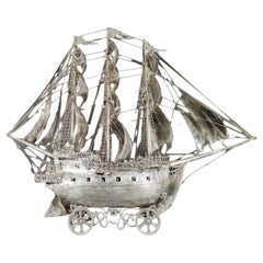 Beeindruckendes antikes deutsches Modell eines Schiffes aus massivem Silber des 19. Jahrhunderts