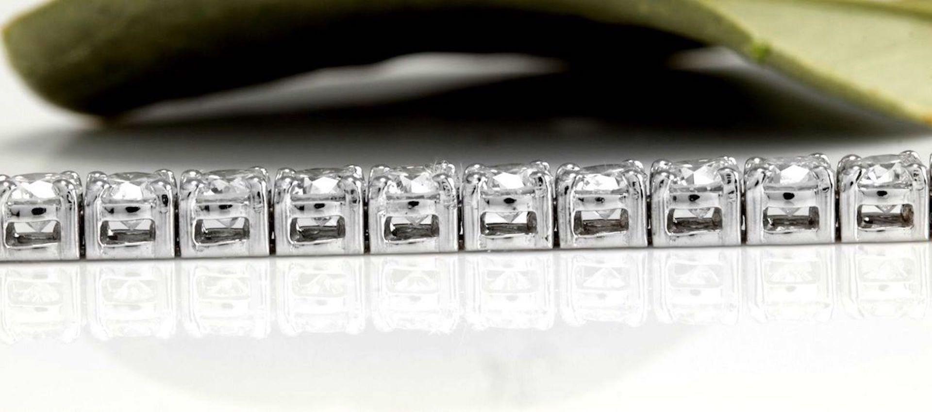 Round Cut Very Impressive 3.15 Carat Natural Diamond 14 Karat Solid White Gold Bracelet For Sale